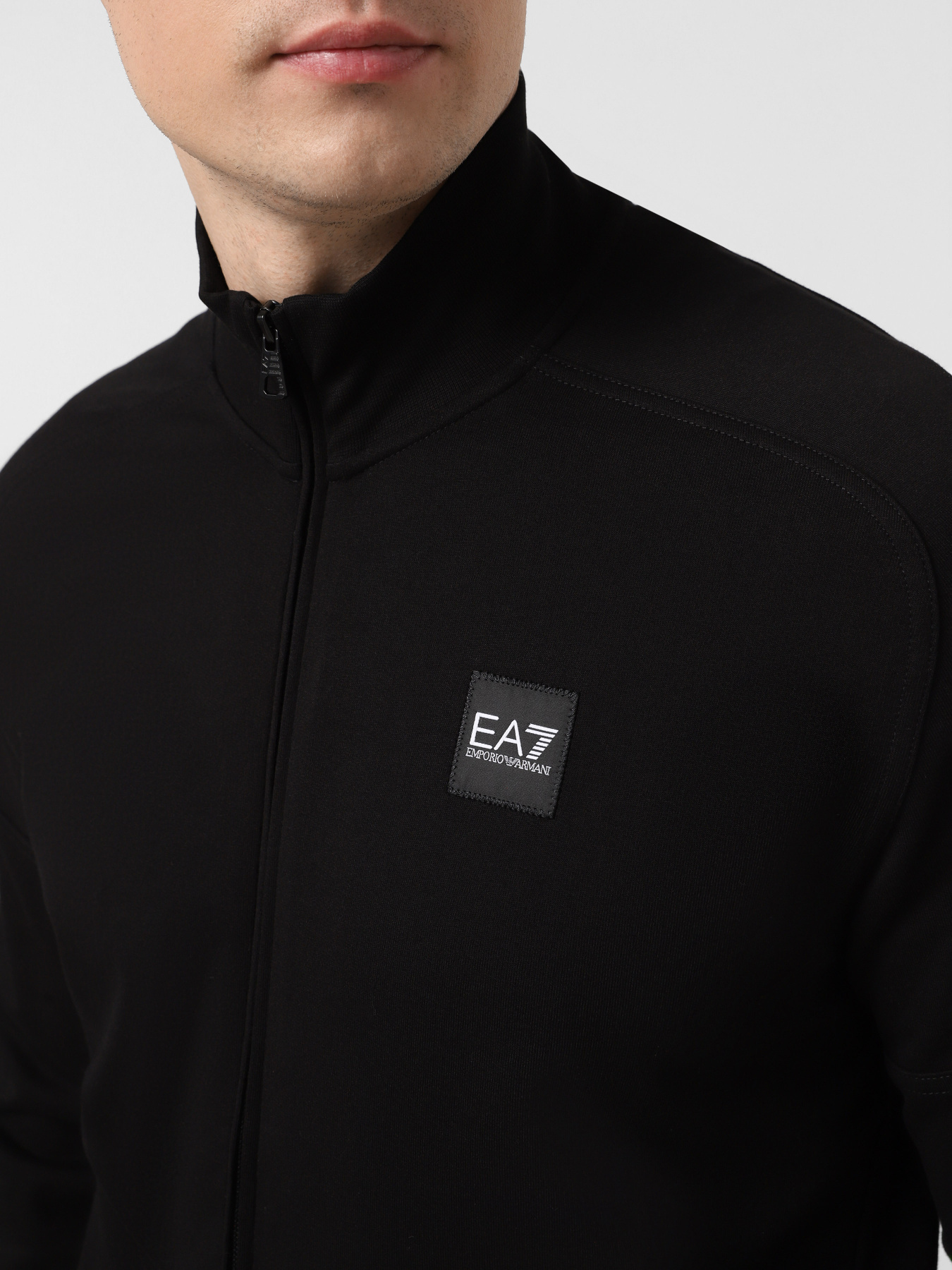 Спортивный костюм EA7 модель 7M000907-AF13512-UC001 Фото