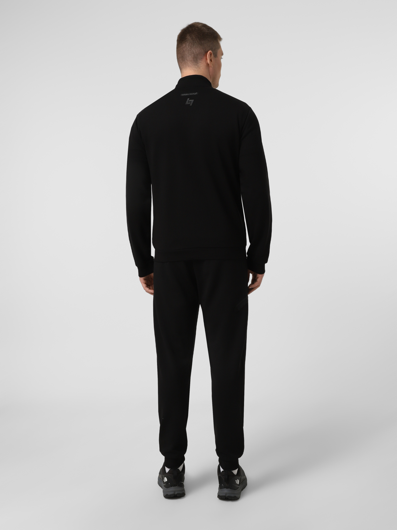 Спортивный костюм EA7 модель 7M000664-AF12501-UC001 Спортивный костюм EA7 модель 7M000664-AF12501-UC001 Фото