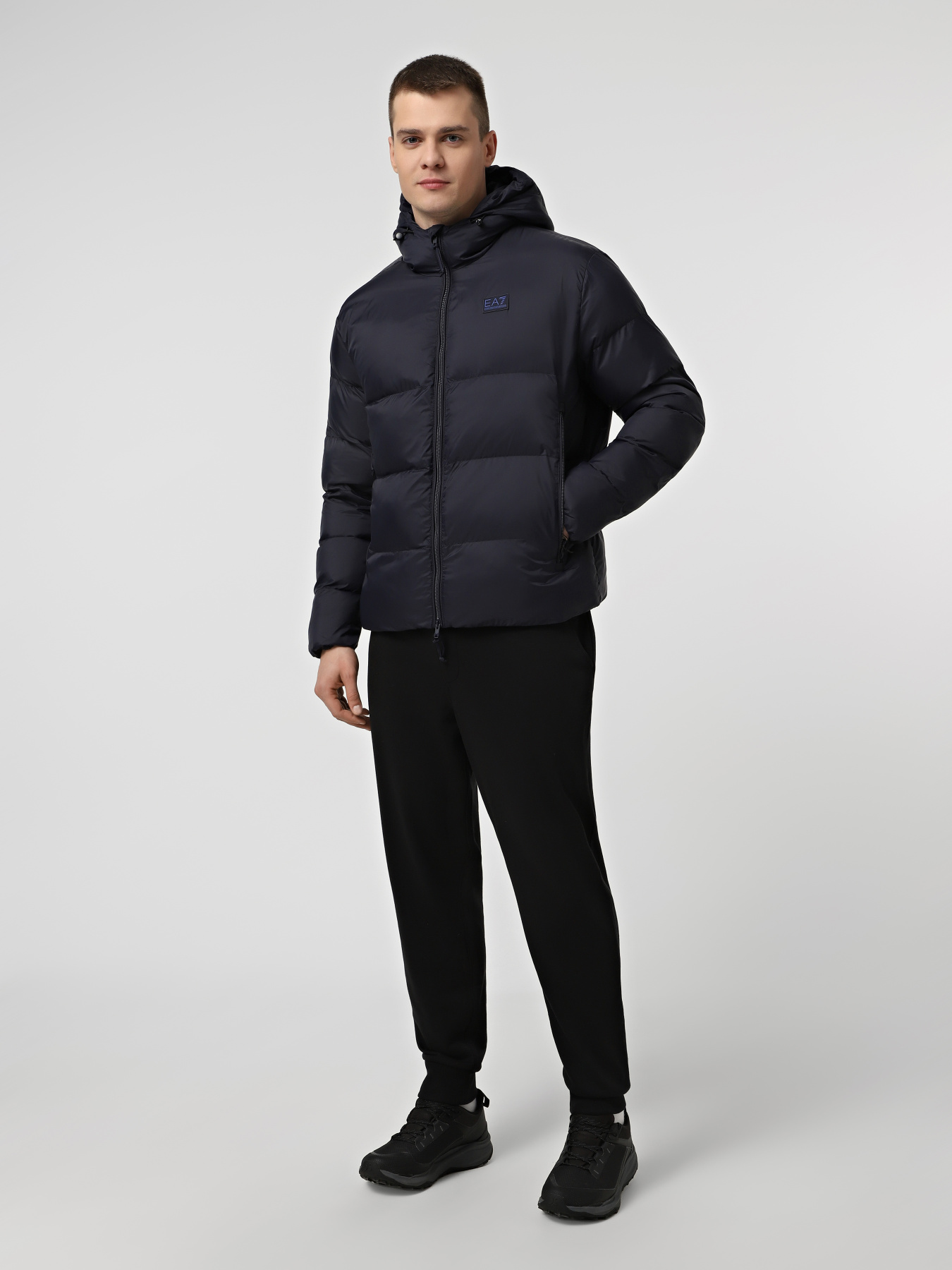 Зимняя куртка EA7 модель 7M000694-AF15956-UB102 Фото