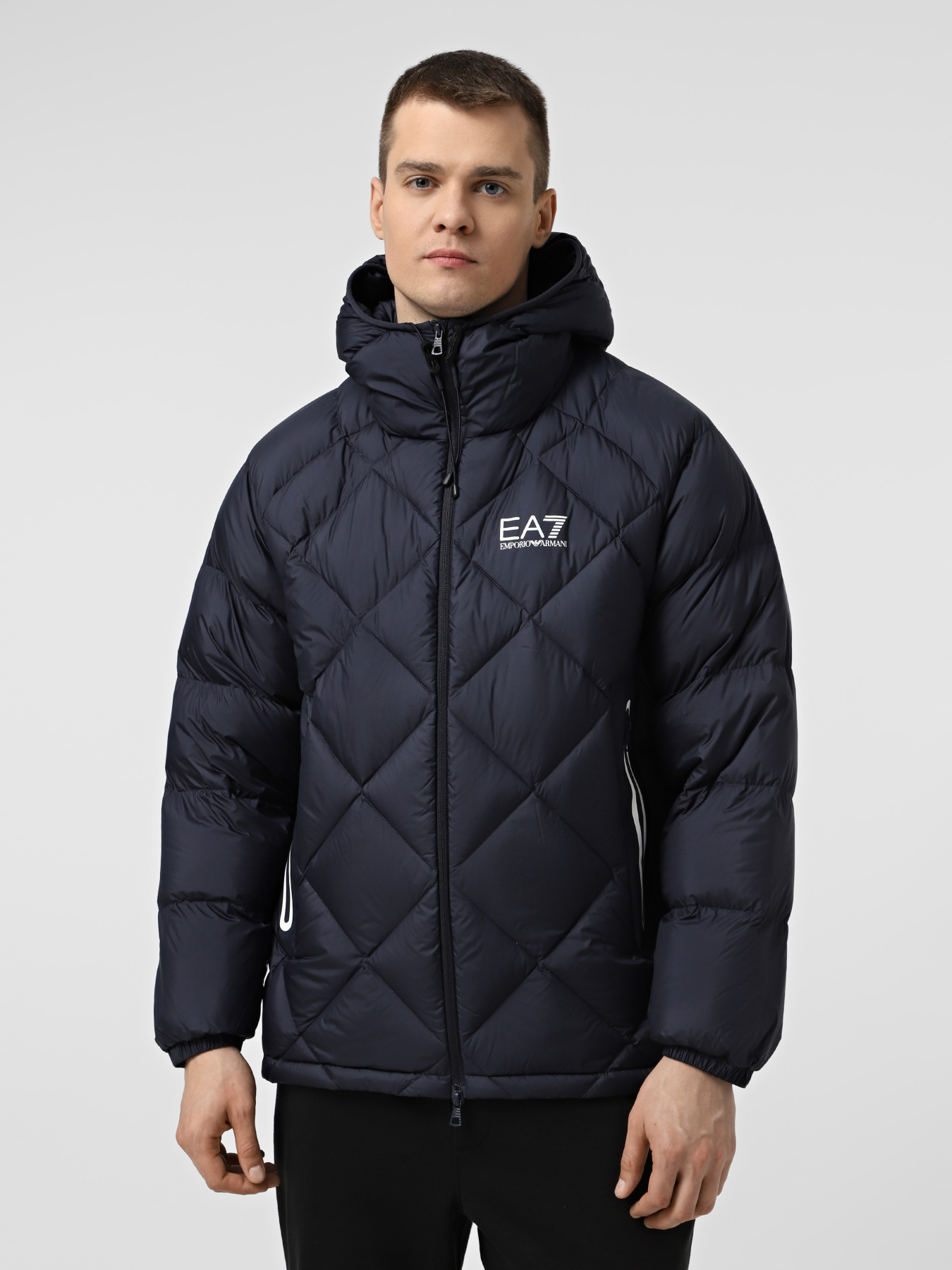 Зимова куртка EA7 модель 7M001001-AF15923-UB102 Фото