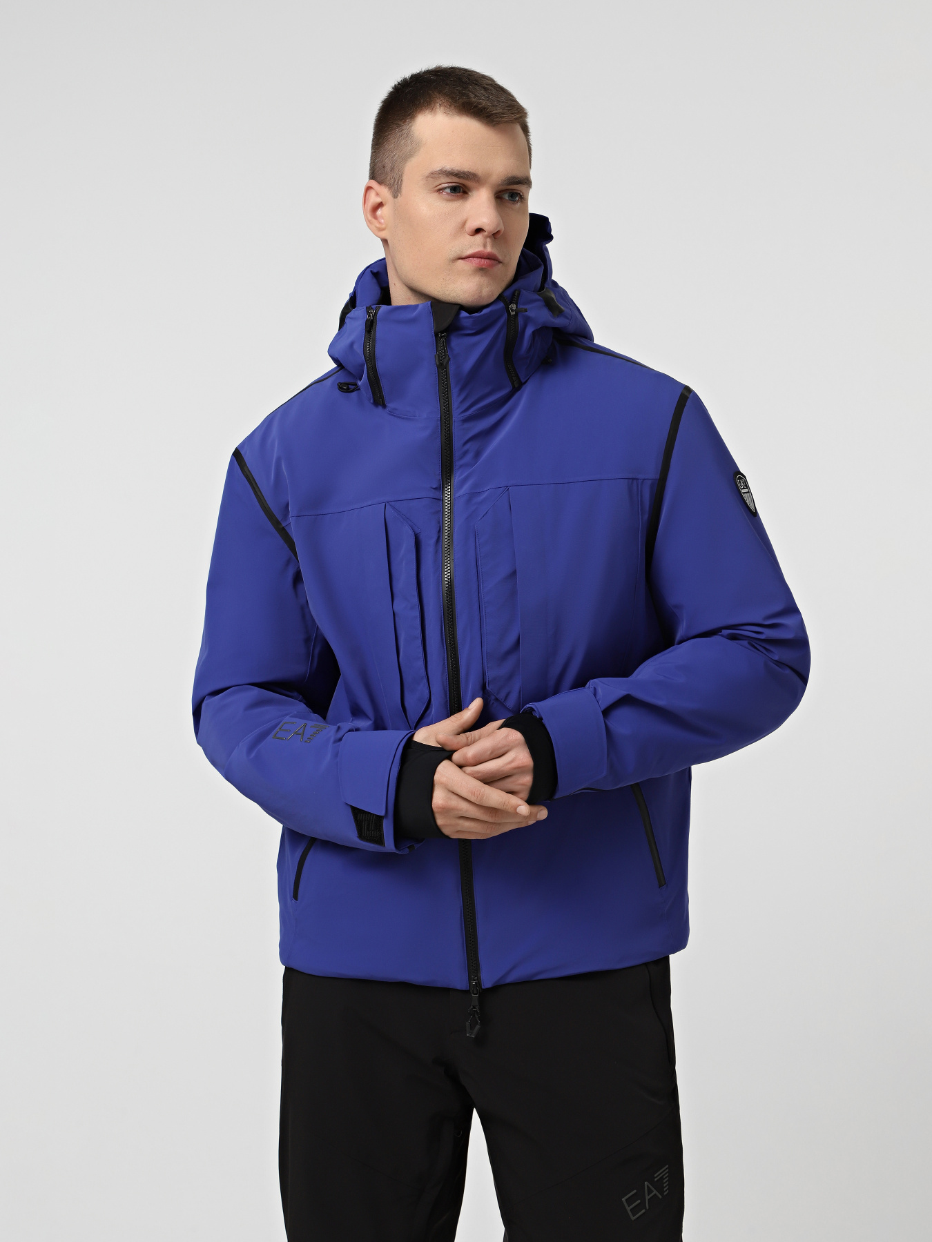 Аутдор та гірськолижна куртка EA7 модель 7M000450-AF13887-UA031 Фото