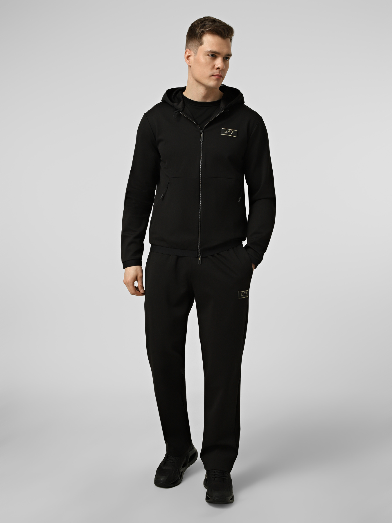 EA7 7M001335-AF16658-UC001 модель 7M001335-AF16658-UC001 Фото