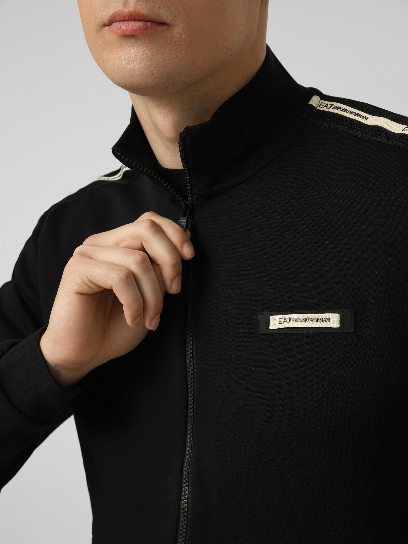 EA7 модель 7M001479-AF12660-UC001 Фото