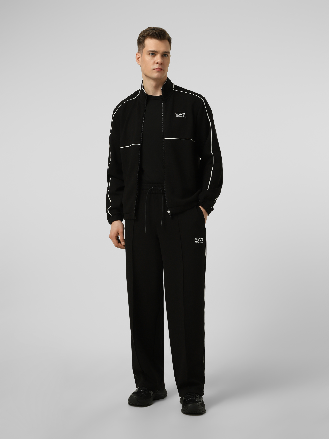 Спортивный костюм EA7 модель 7M001526-AF21491-UC001 Фото