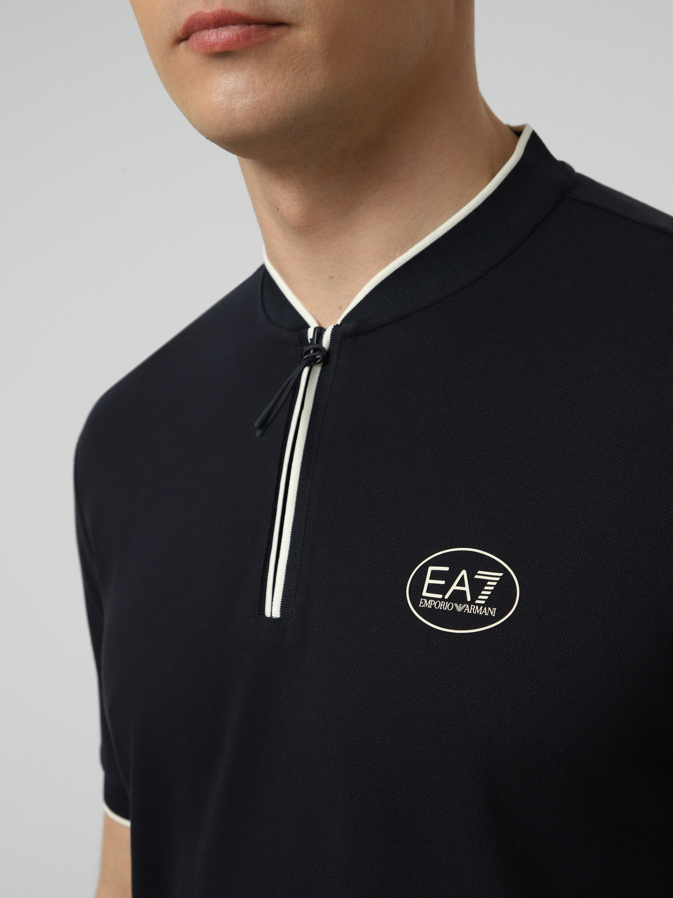 Футболка EA7 модель 7M001541-AF16722-UB102 Фото