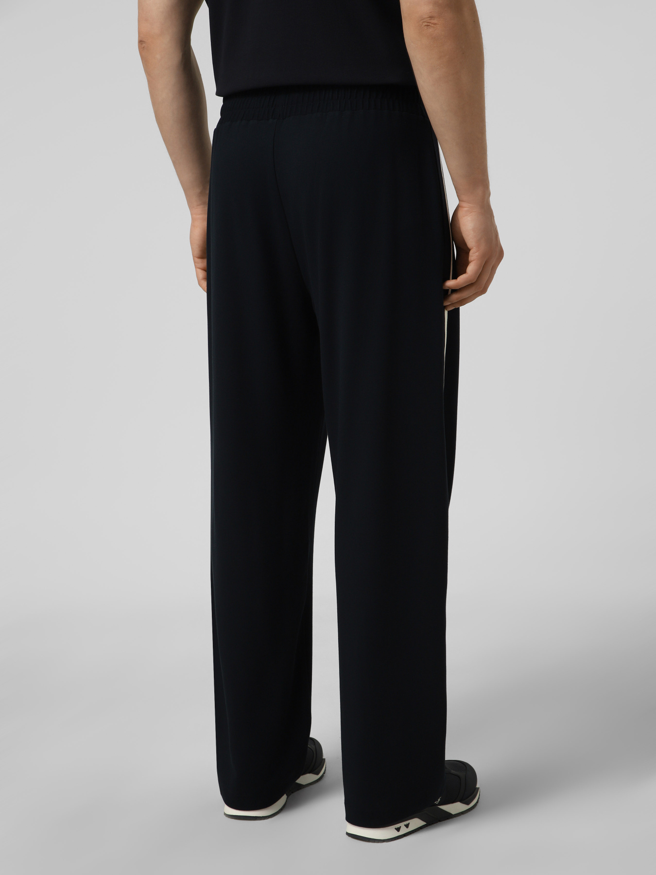 EA7 7M001546-AF13289-UB102 модель 7M001546-AF13289-UB102 Фото