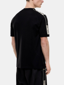 EA7 модель 7M001395-AF16724-UC001 EA7 модель 7M001395-AF16724-UC001 Фото