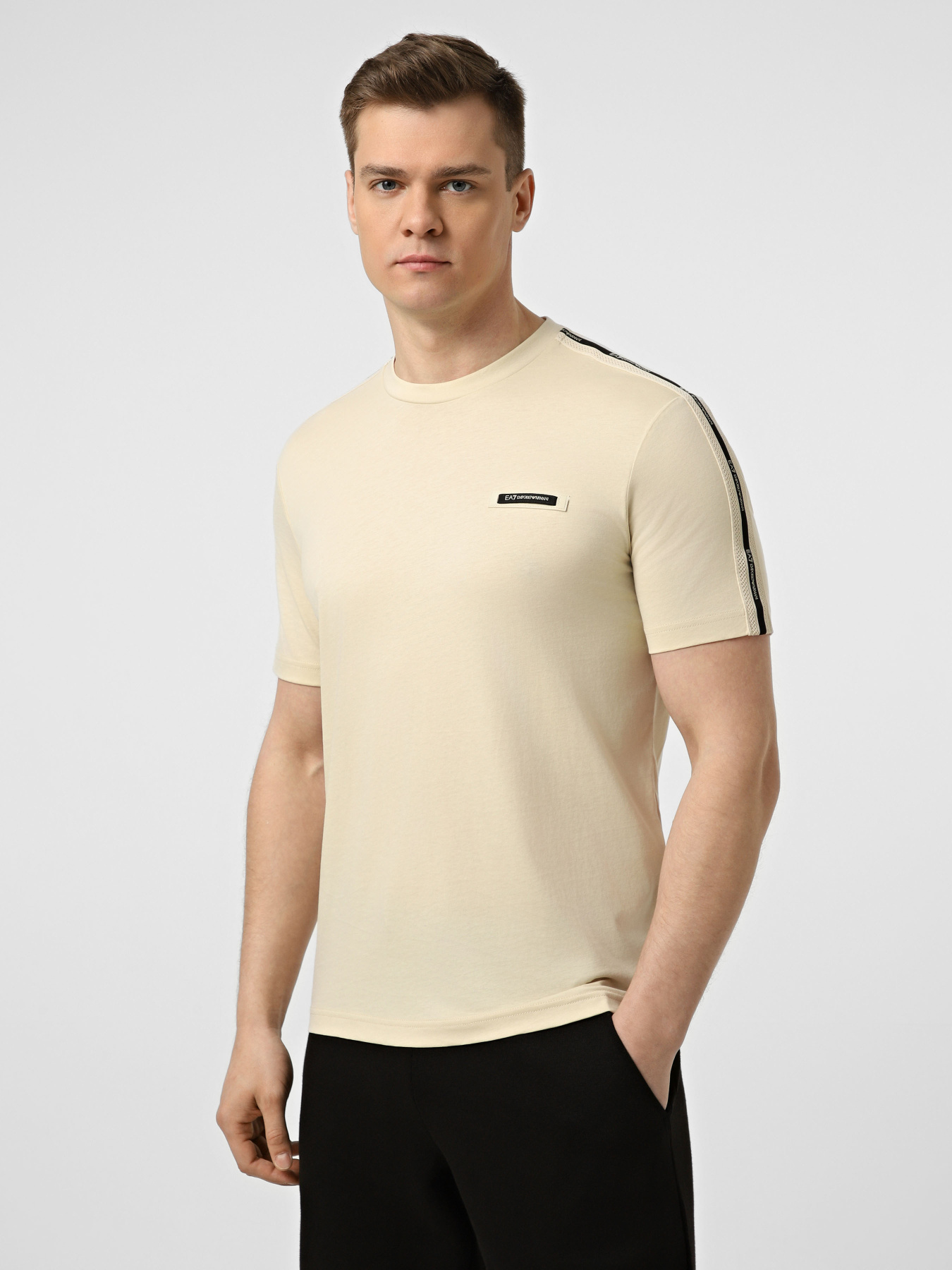 Футболки и поло EA7 модель 7M001476-AF10375-U1088 Фото