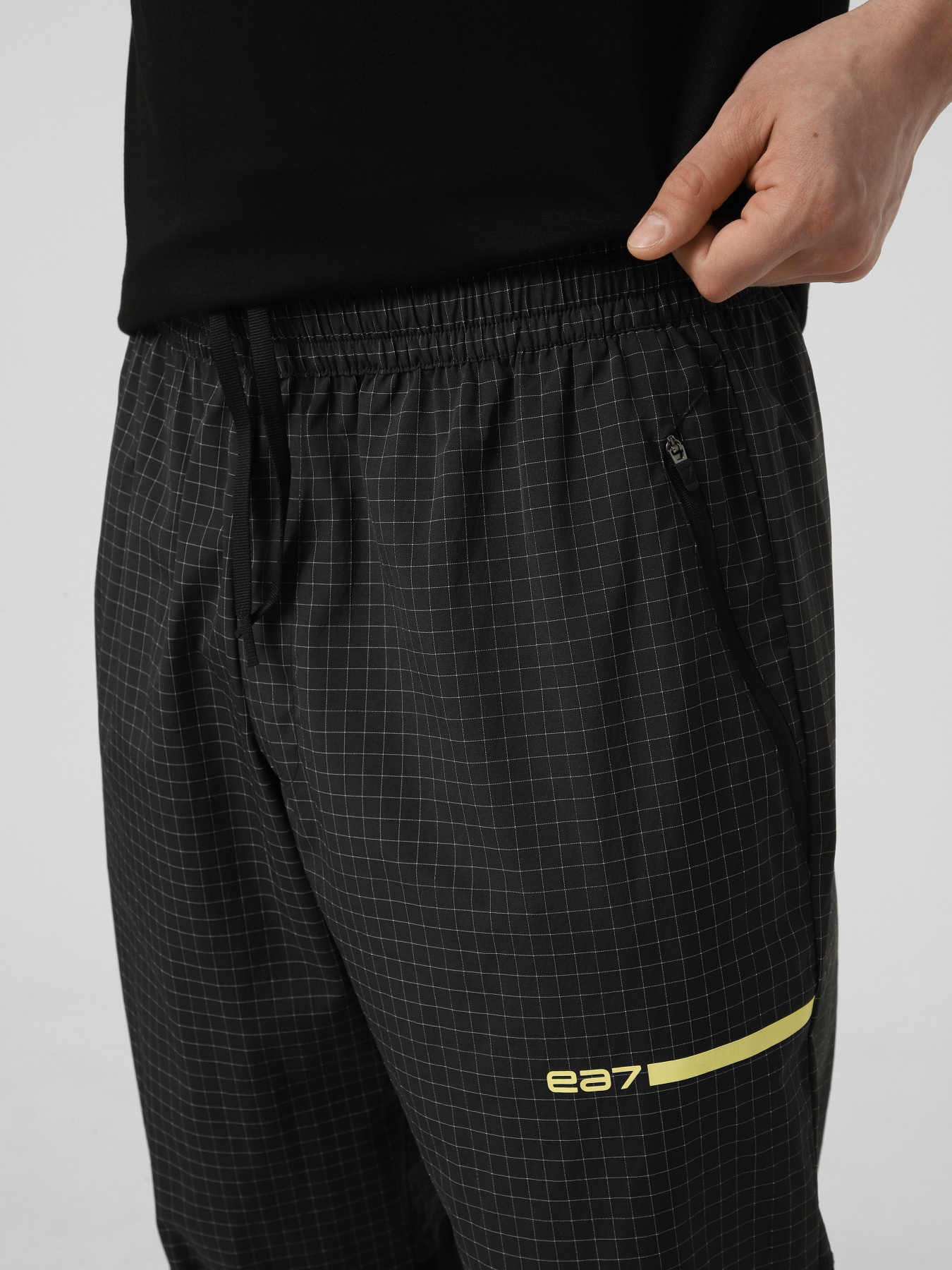 Штани EA7 модель 7M001505-AF22110-UC001 Фото
