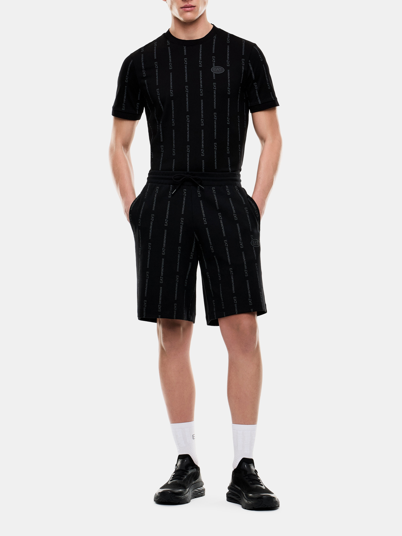 Шорти EA7 модель 7M001393-AF12660-FC039 Фото