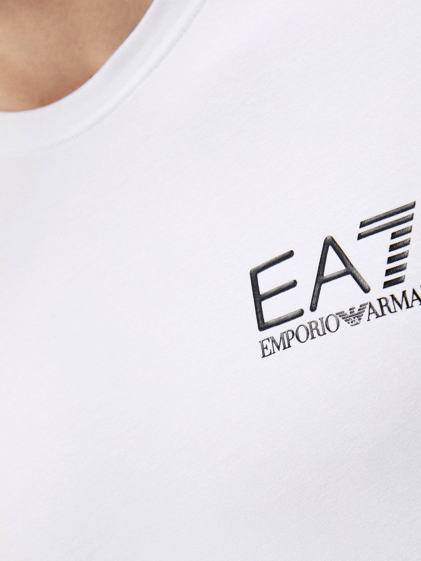 Футболки і поло EA7 модель 3KPT05-PJ03Z-1100 Футболки і поло EA7 модель 3KPT05-PJ03Z-1100 Фото