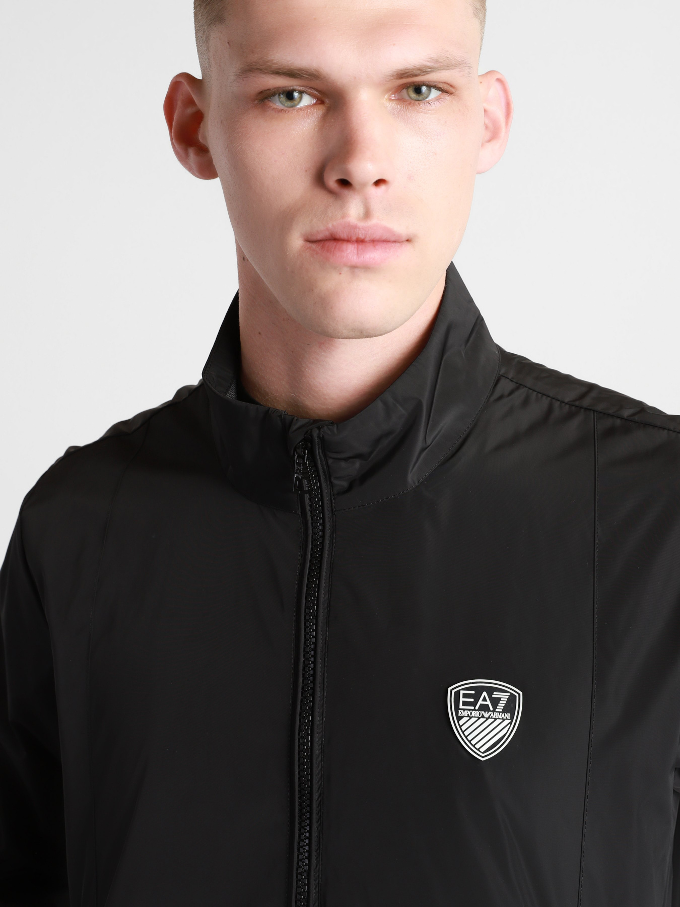 Демисезонная куртка EA7 модель 3KPB12-PNAGZ-1200 Фото