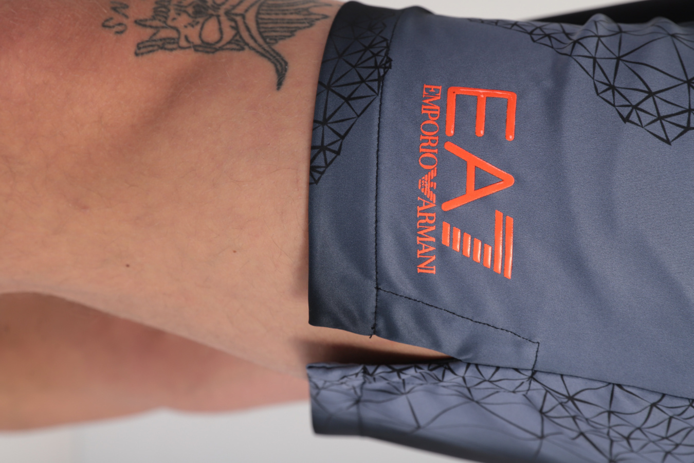 Шорты EA7 модель 6KPS03-PJCJZ-2526 Фото