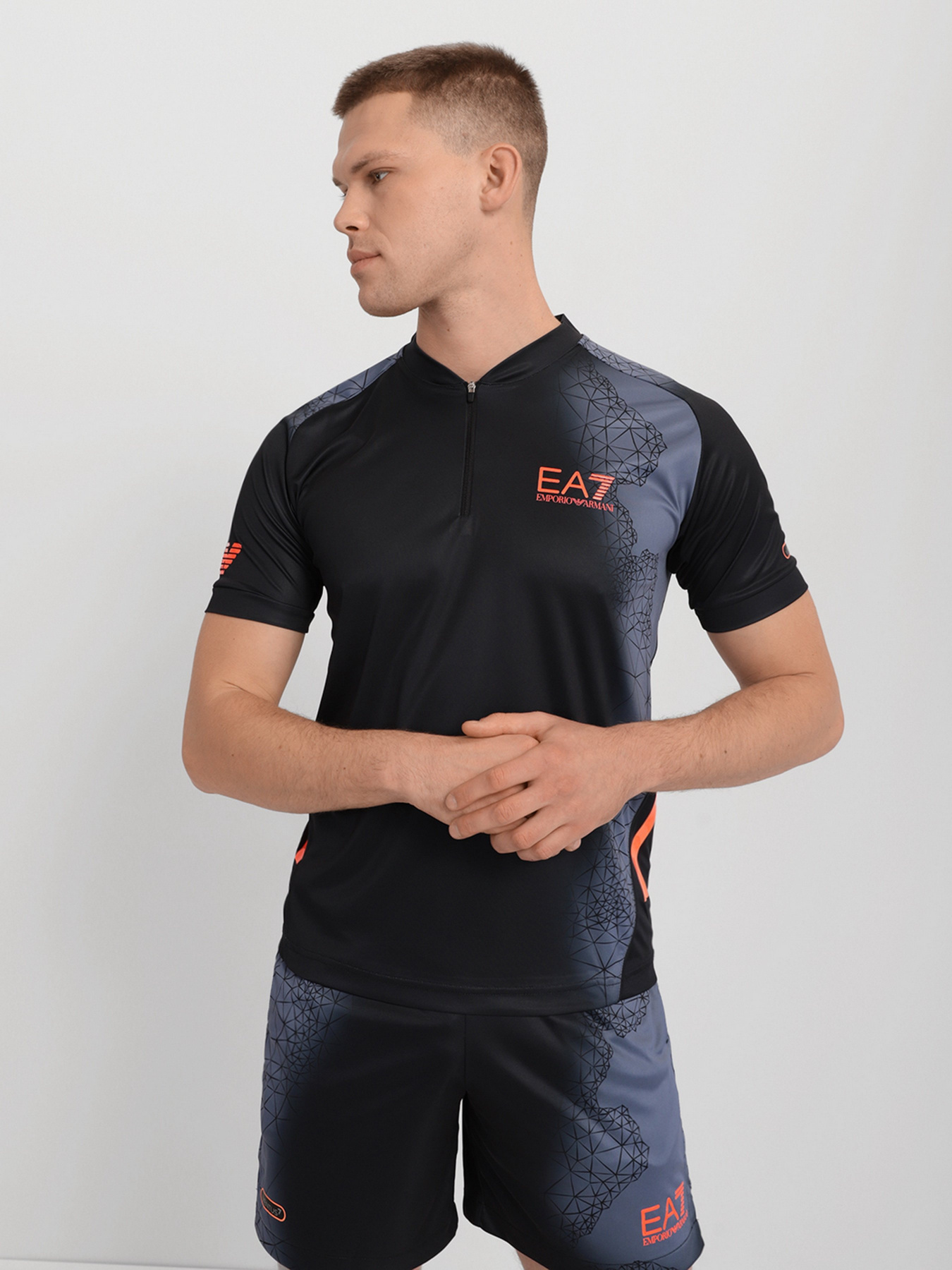 Футболка EA7 модель 6KPT29-PJCJZ-2526 Футболка EA7 модель 6KPT29-PJCJZ-2526 Фото