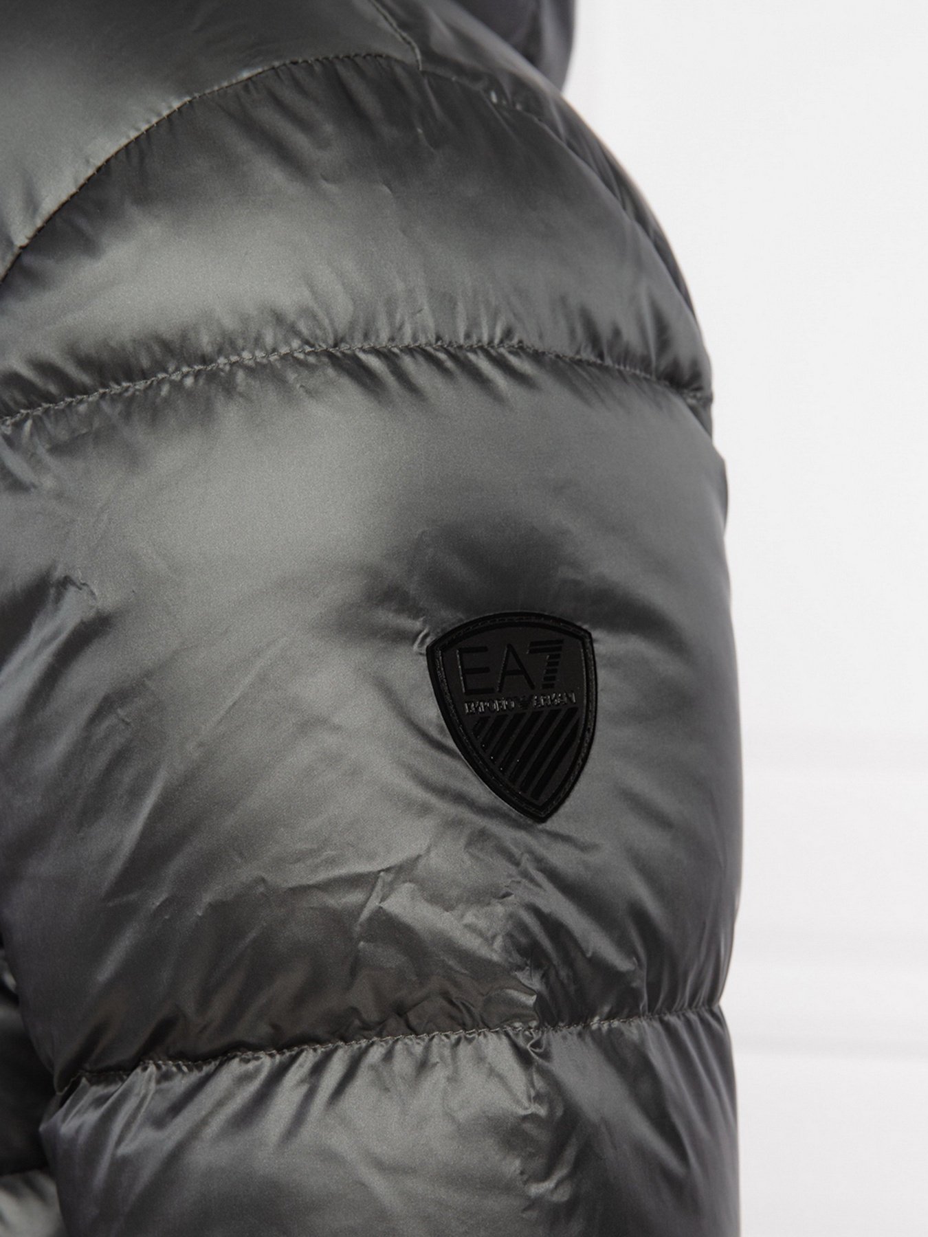 Пуховик EA7 модель 6KPB15-PN2MZ-1977 Пуховик EA7 модель 6KPB15-PN2MZ-1977 Фото