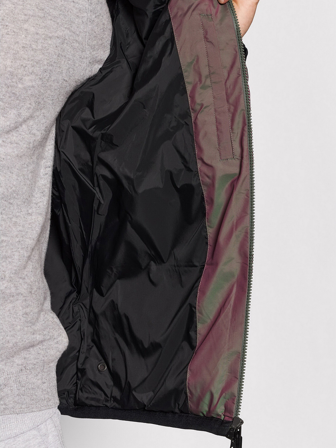 Пуховик EA7 модель 6KPB62-PN6MZ-2804 Фото