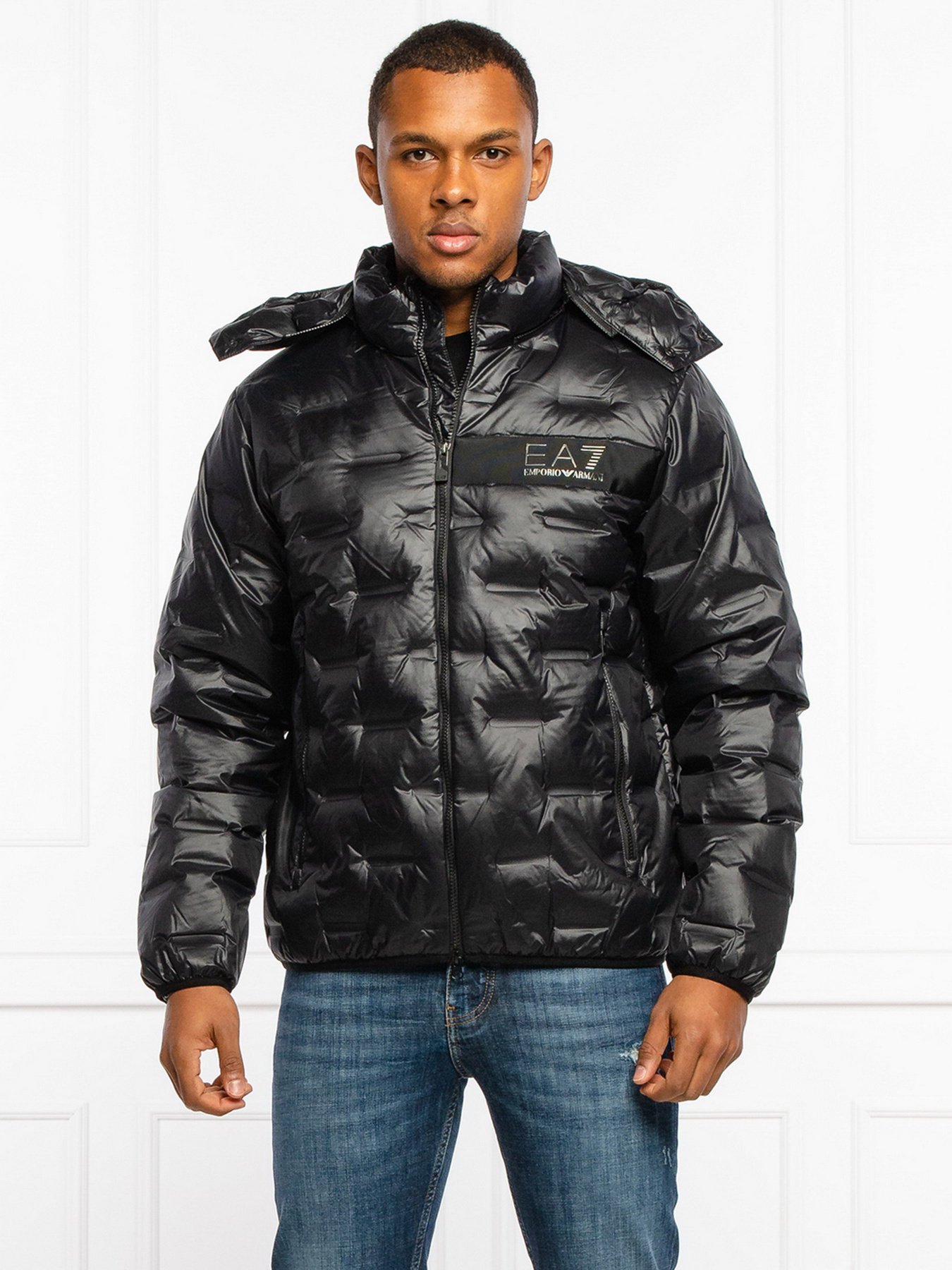 Пуховик EA7 модель 6KPB64-PN8MZ-1200 Пуховик EA7 модель 6KPB64-PN8MZ-1200 Фото