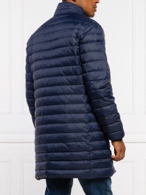 Пуховик EA7 модель 6KPK12-PNR4Z-1554 Пуховик EA7 модель 6KPK12-PNR4Z-1554 Фото