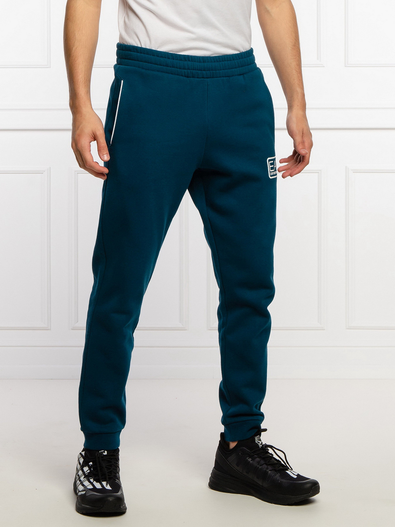 Спортивный костюм EA7 модель 6KPV68-PJ07Z-1544 Фото