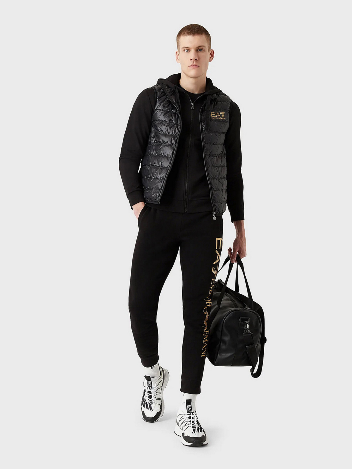 Жилет с утеплителем EA7 модель 8NPQ01-PN29Z-0208 Фото