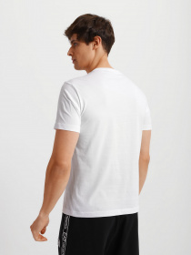 Футболка EA7 модель 3LPT05-PJM9Z-1100 Футболка EA7 модель 3LPT05-PJM9Z-1100 Фото