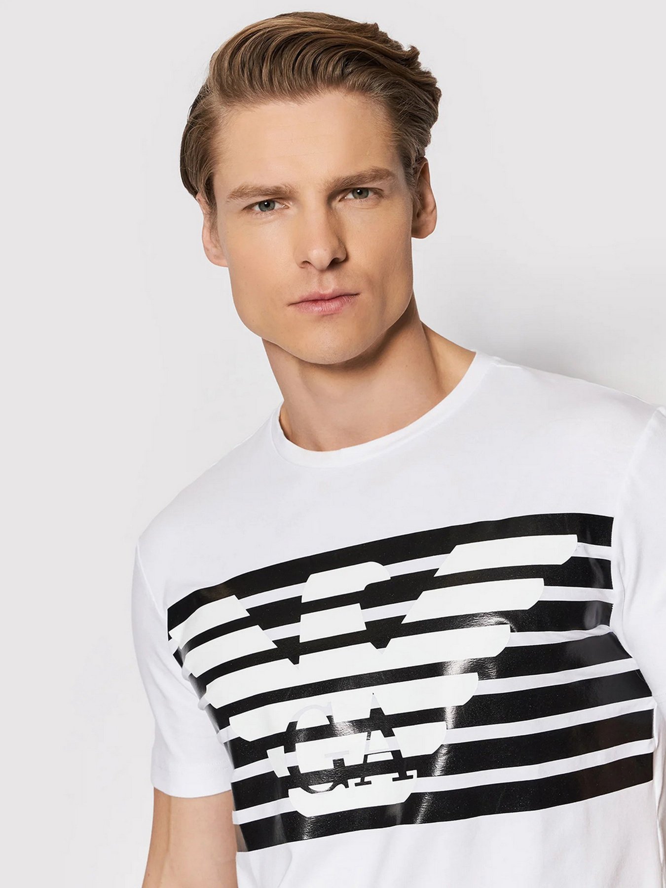 Футболка EA7 модель 3LPT60-PJ3NZ-1100 Фото