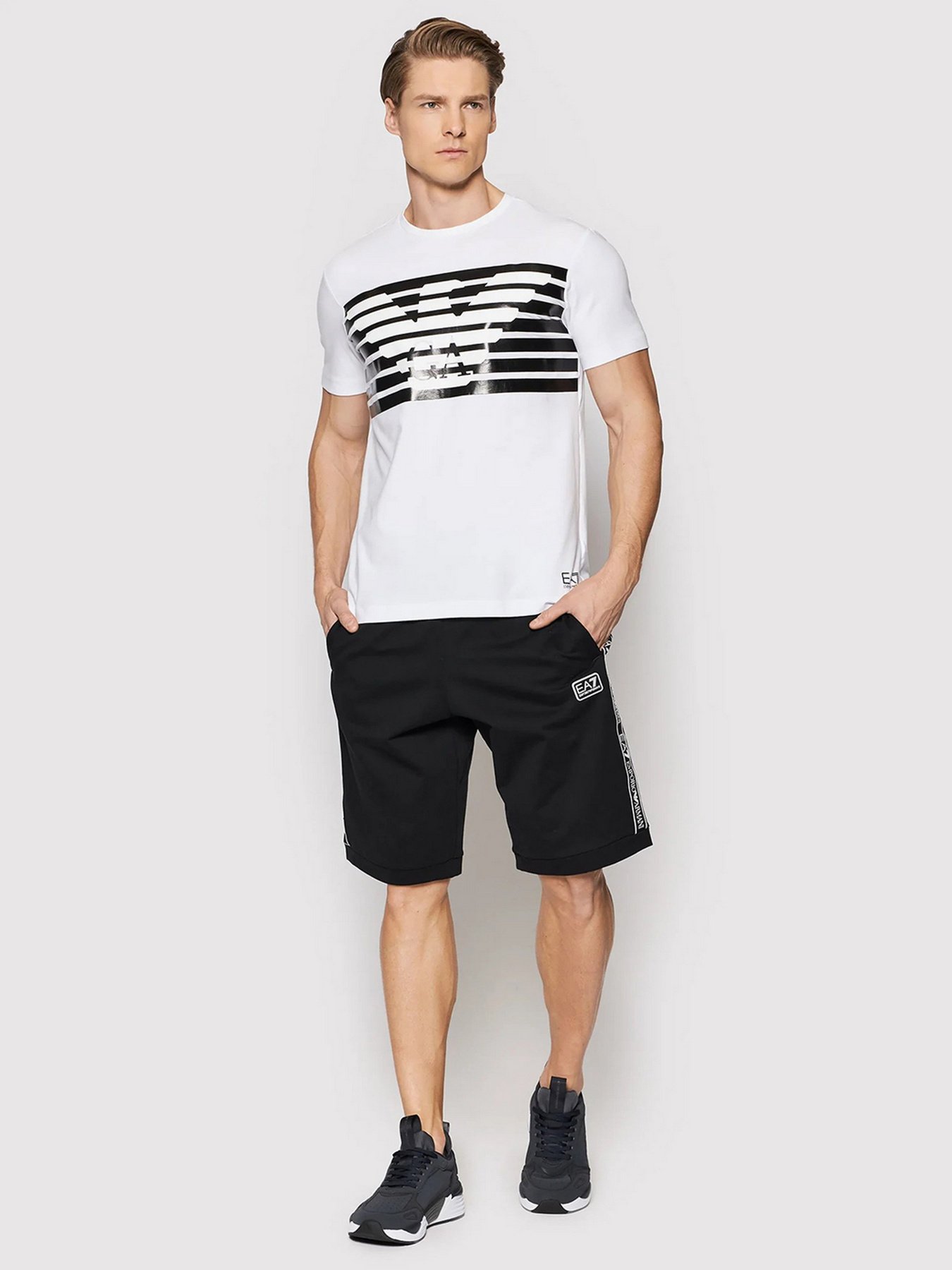 Футболка EA7 модель 3LPT60-PJ3NZ-1100 Фото