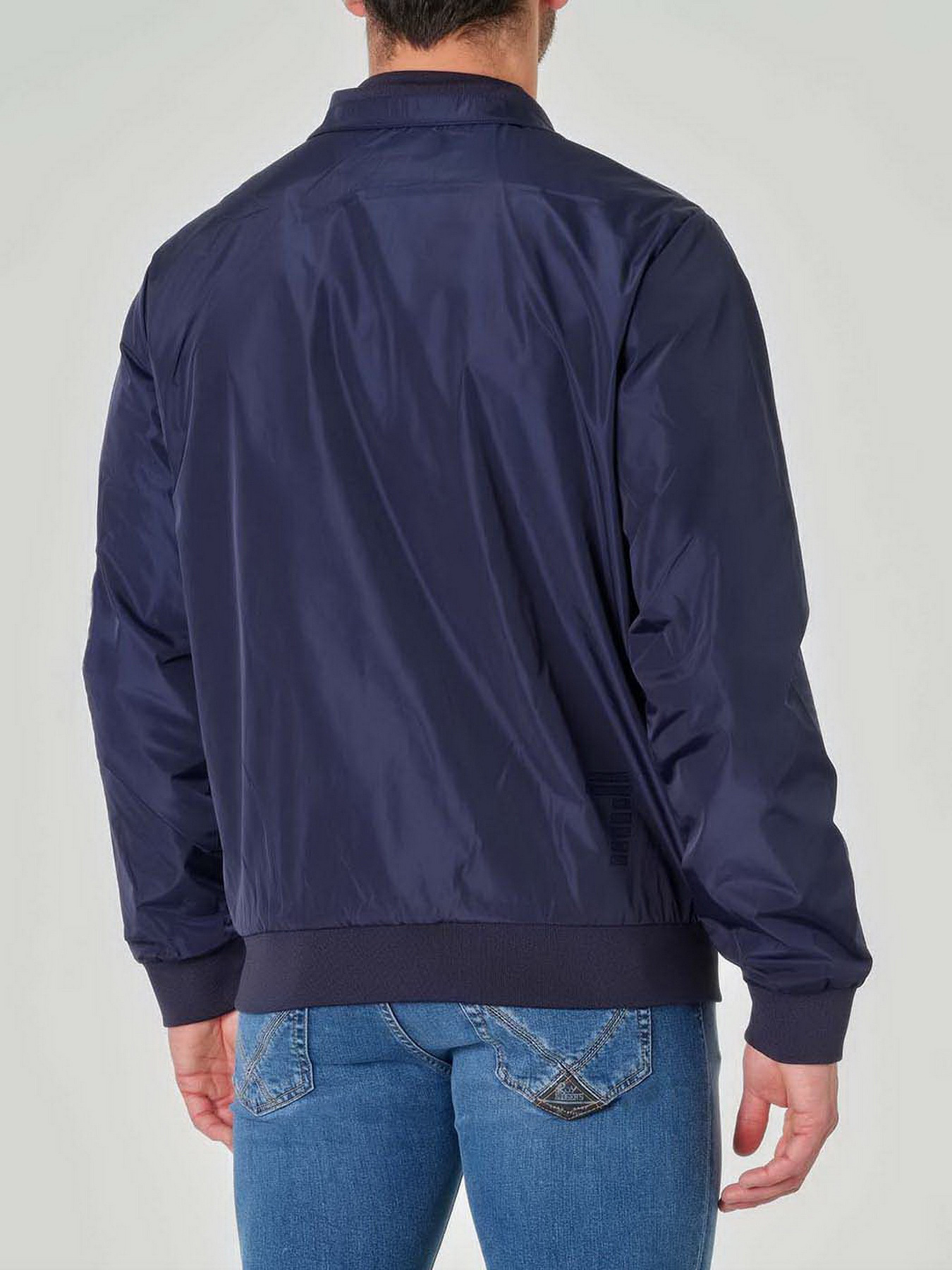 Демісезонна куртка EA7 модель 3LPB38-PNAGZ-1554 Фото