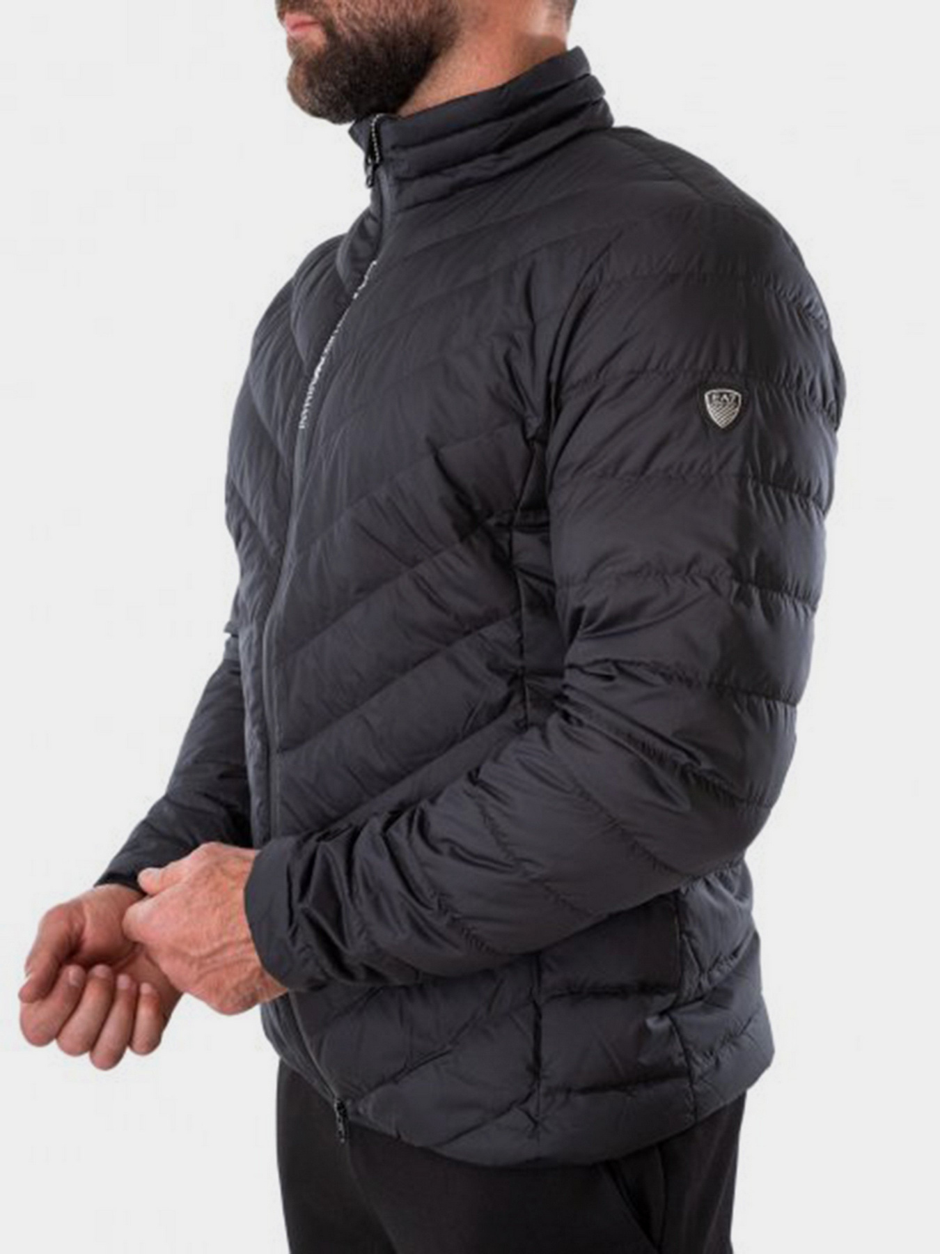 Пуховик EA7 модель 8NPB06-PNE1Z-1200 Пуховик EA7 модель 8NPB06-PNE1Z-1200 Фото