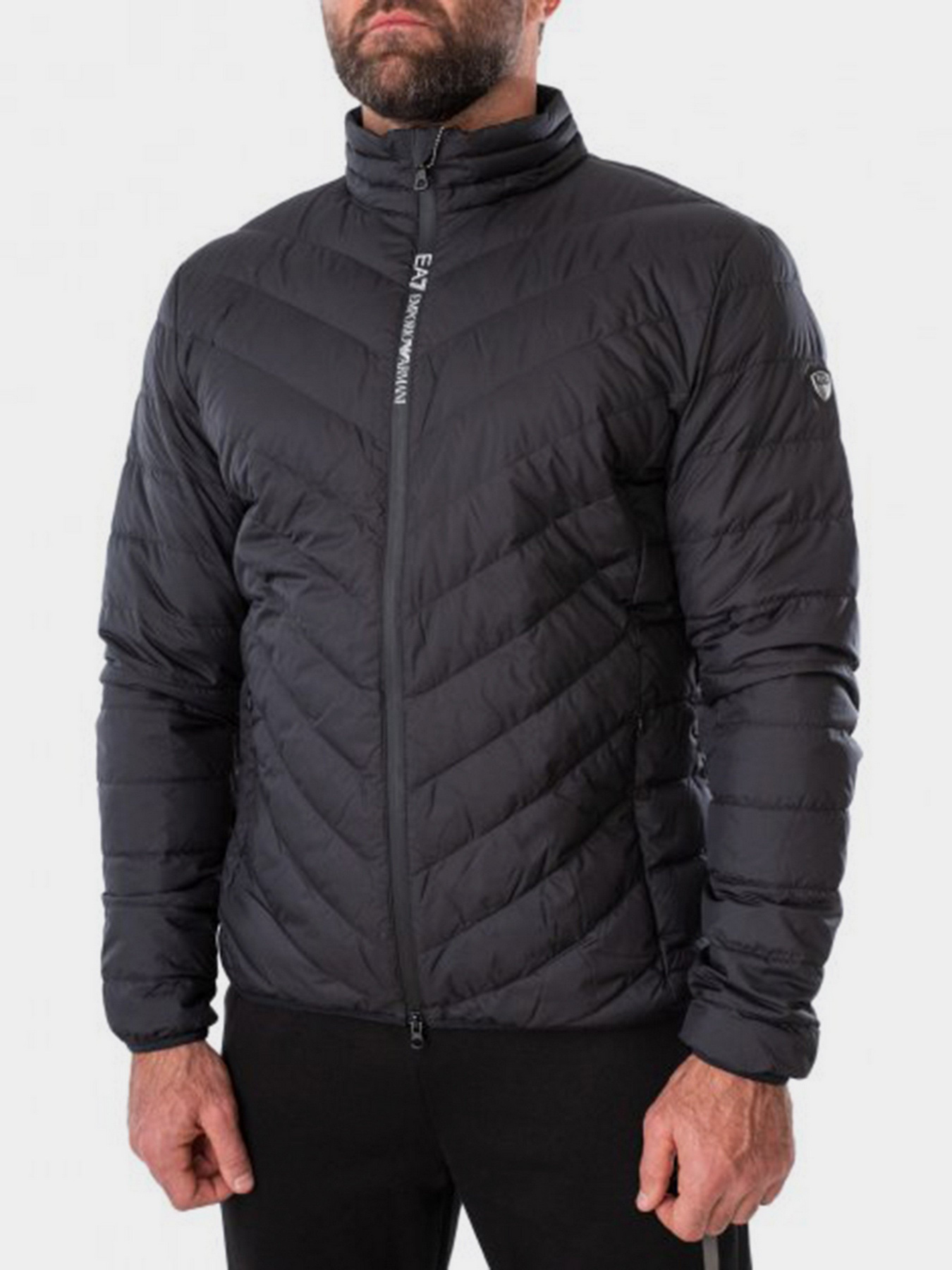 Пуховик EA7 модель 8NPB06-PNE1Z-1200 Пуховик EA7 модель 8NPB06-PNE1Z-1200 Фото