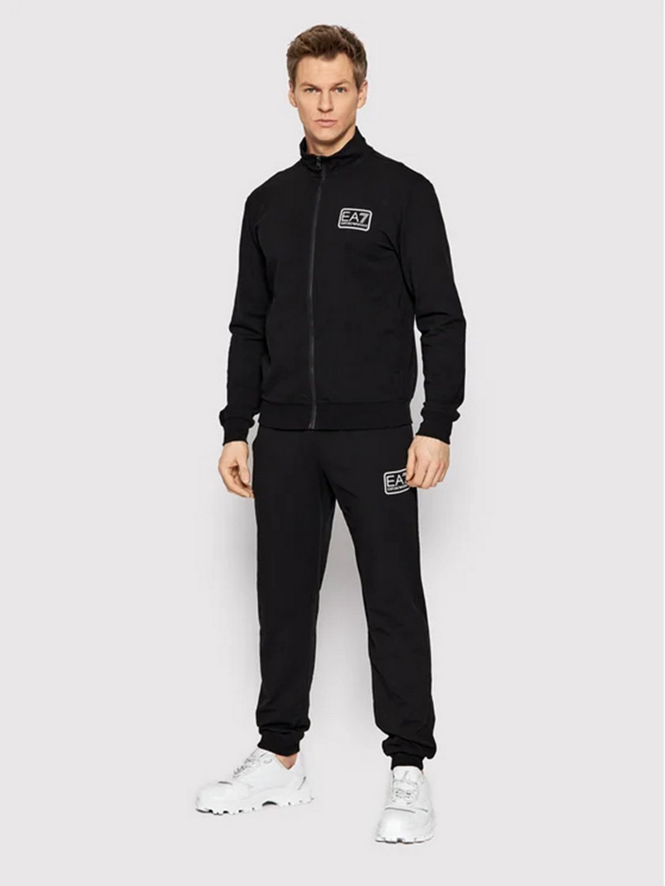Спортивный костюм EA7 модель 3LPV51-PJCSZ-1200 Спортивный костюм EA7 модель 3LPV51-PJCSZ-1200 Фото