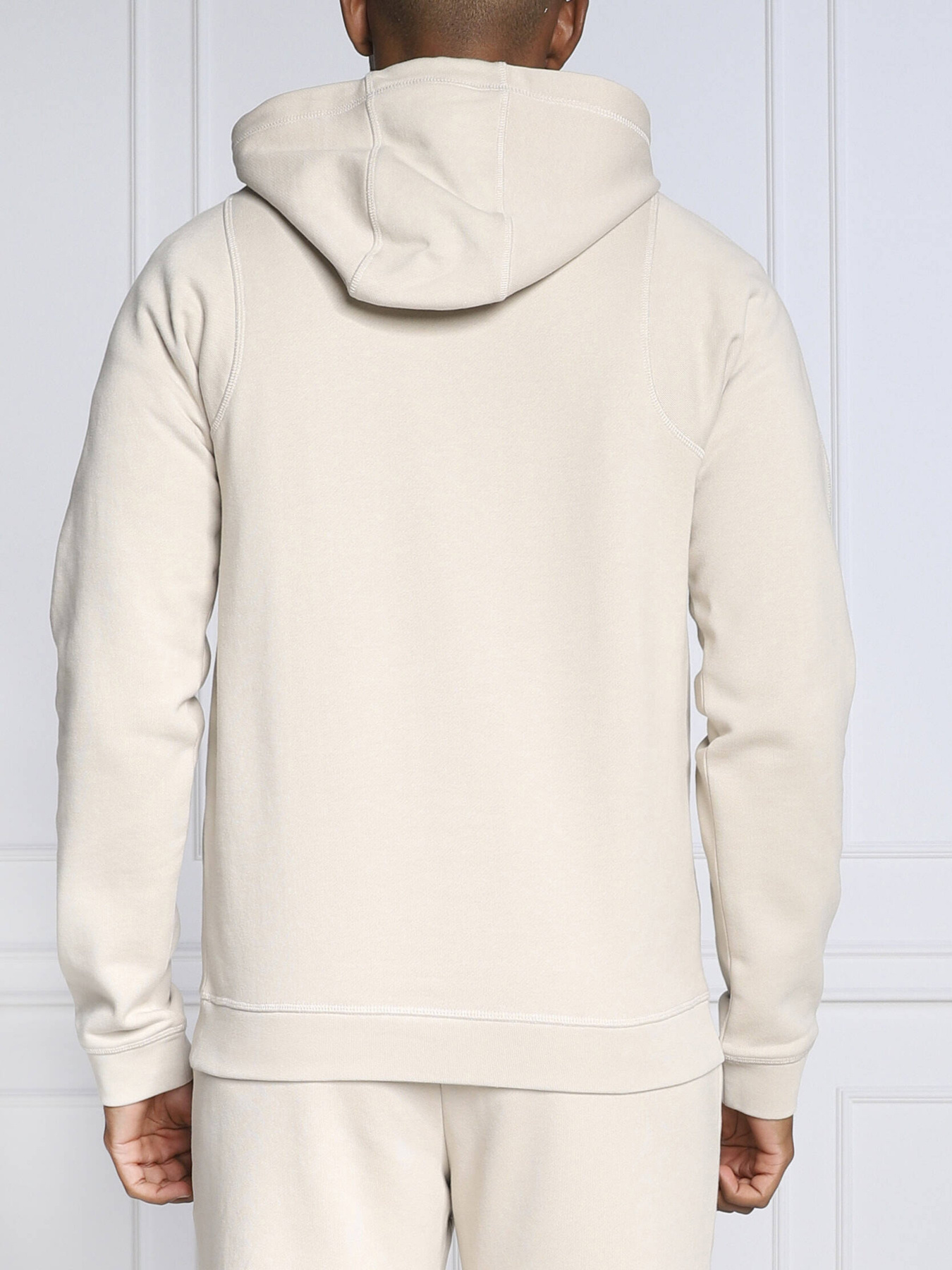 Худі EA7 модель 6LPM67-PJHKZ-1716 Худі EA7 модель 6LPM67-PJHKZ-1716 Фото