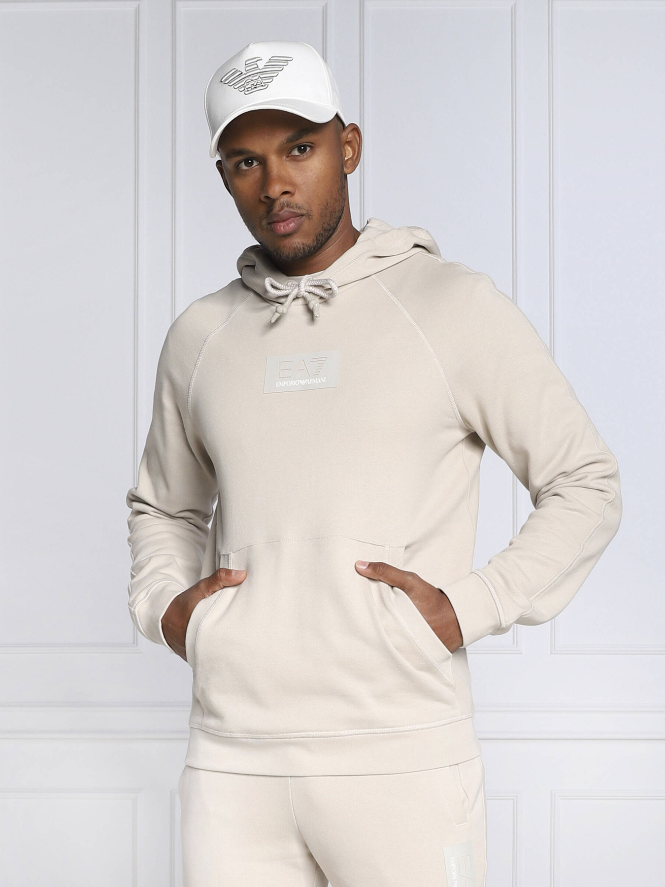 Худі EA7 модель 6LPM67-PJHKZ-1716 Худі EA7 модель 6LPM67-PJHKZ-1716 Фото