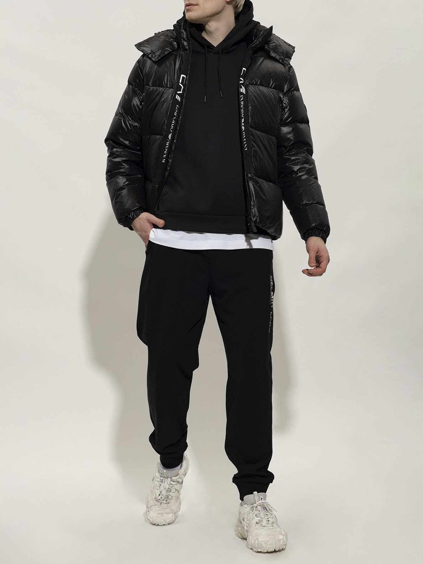 Пуховик EA7 модель 6LPB01-PNR4Z-1200 Фото