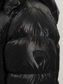 Пуховик EA7 модель 6LPB01-PNR4Z-1200 Пуховик EA7 модель 6LPB01-PNR4Z-1200 Фото