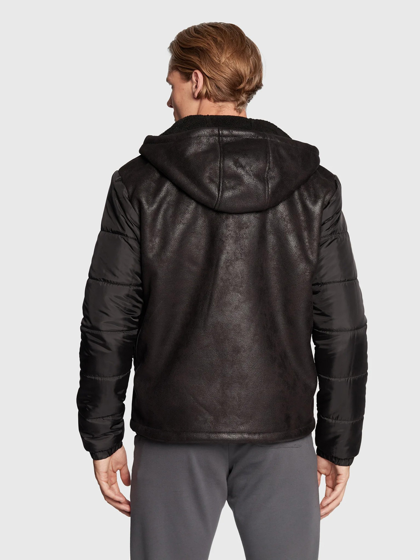 Зимняя куртка EA7 модель 6LPBA5-PN54Z-1200 Фото