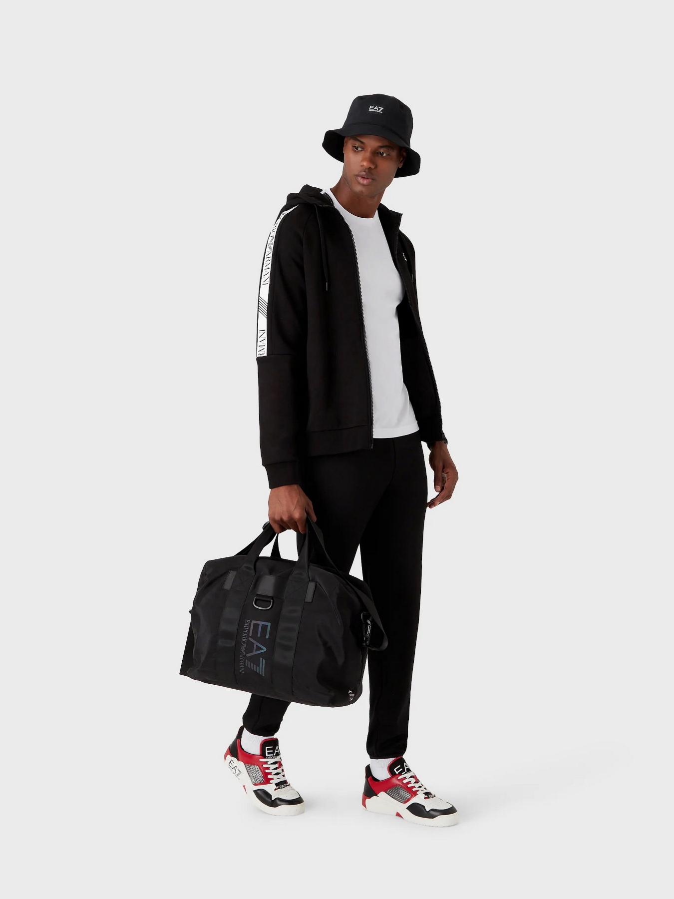 Кофта EA7 Logo Series модель 6LPMAC-PJ07Z-1200 Кофта EA7 Logo Series модель 6LPMAC-PJ07Z-1200 Фото