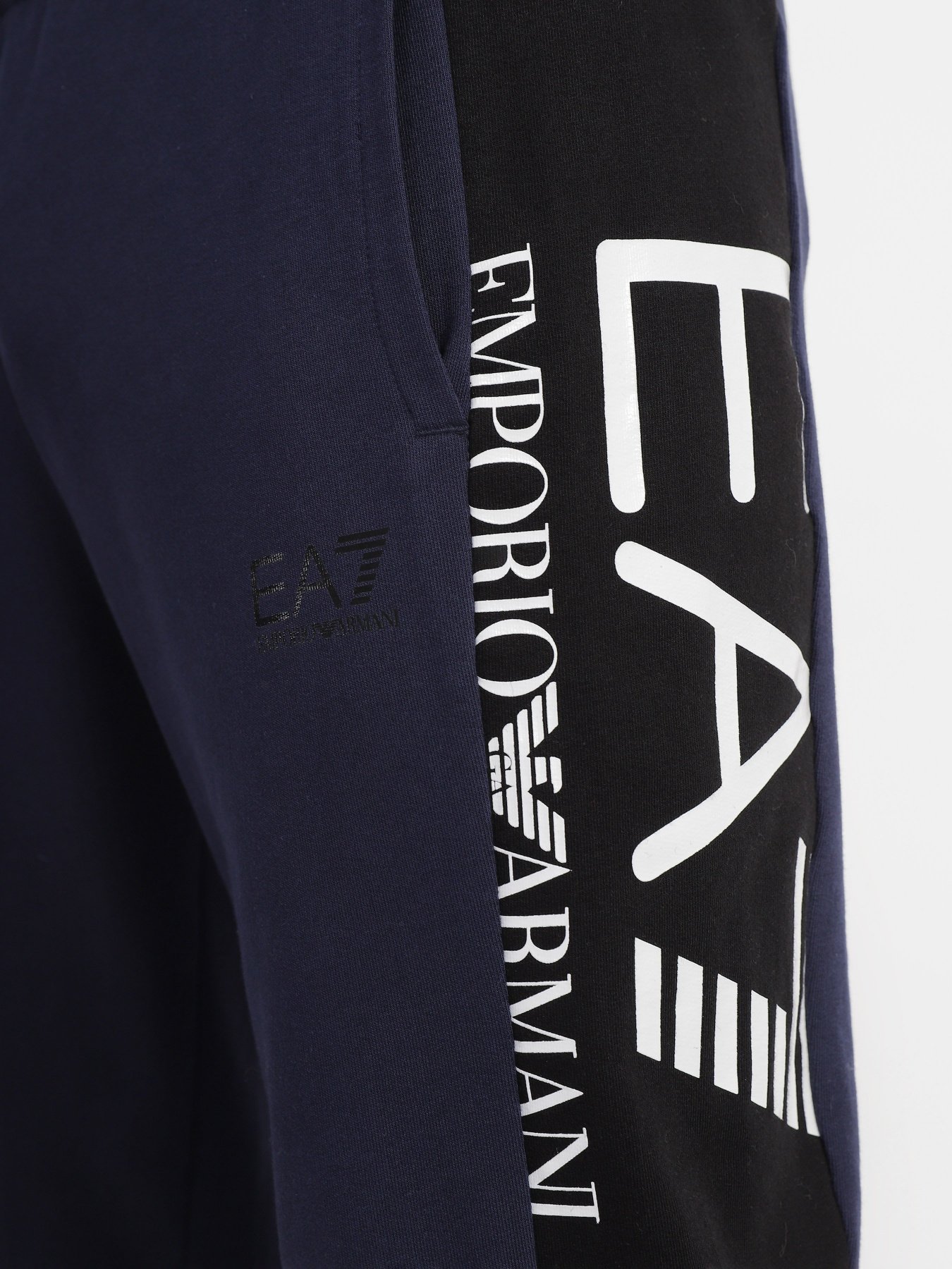 Штаны спортивные EA7 Logo Series модель 6LPP80-PJFGZ-1554 Фото