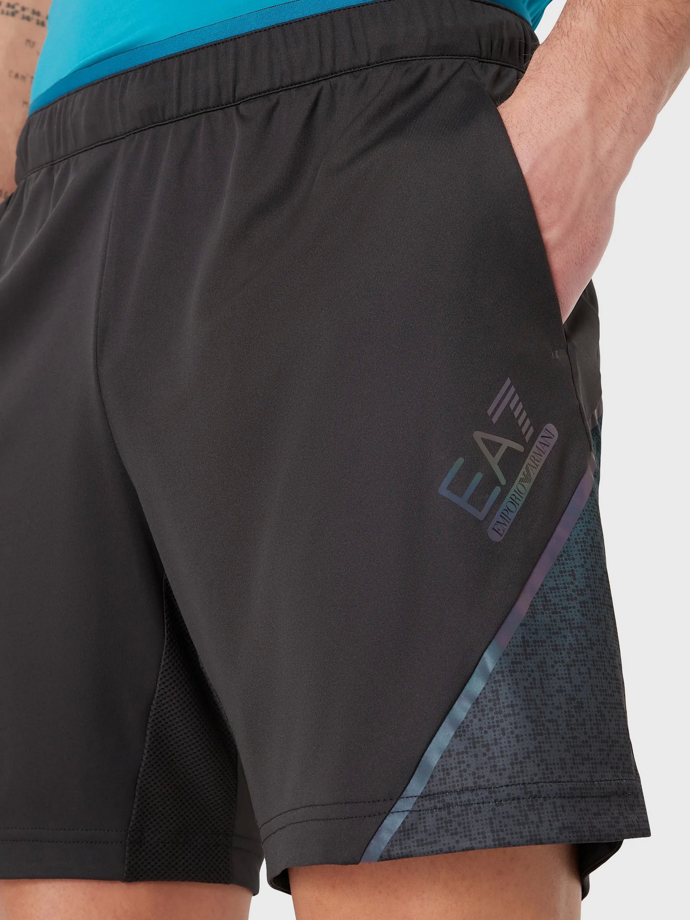 Спортивні шорти EA7 модель 6LPS04-PJCKZ-1200 Фото