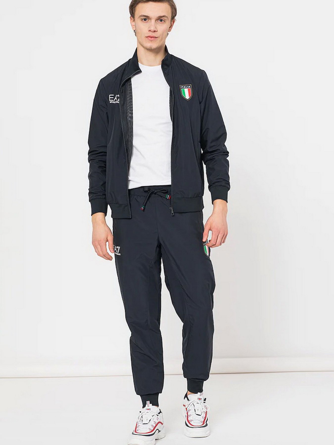 Спортивный костюм EA7 модель 8NPVC0-PC01Z-1578 Спортивный костюм EA7 модель 8NPVC0-PC01Z-1578 Фото