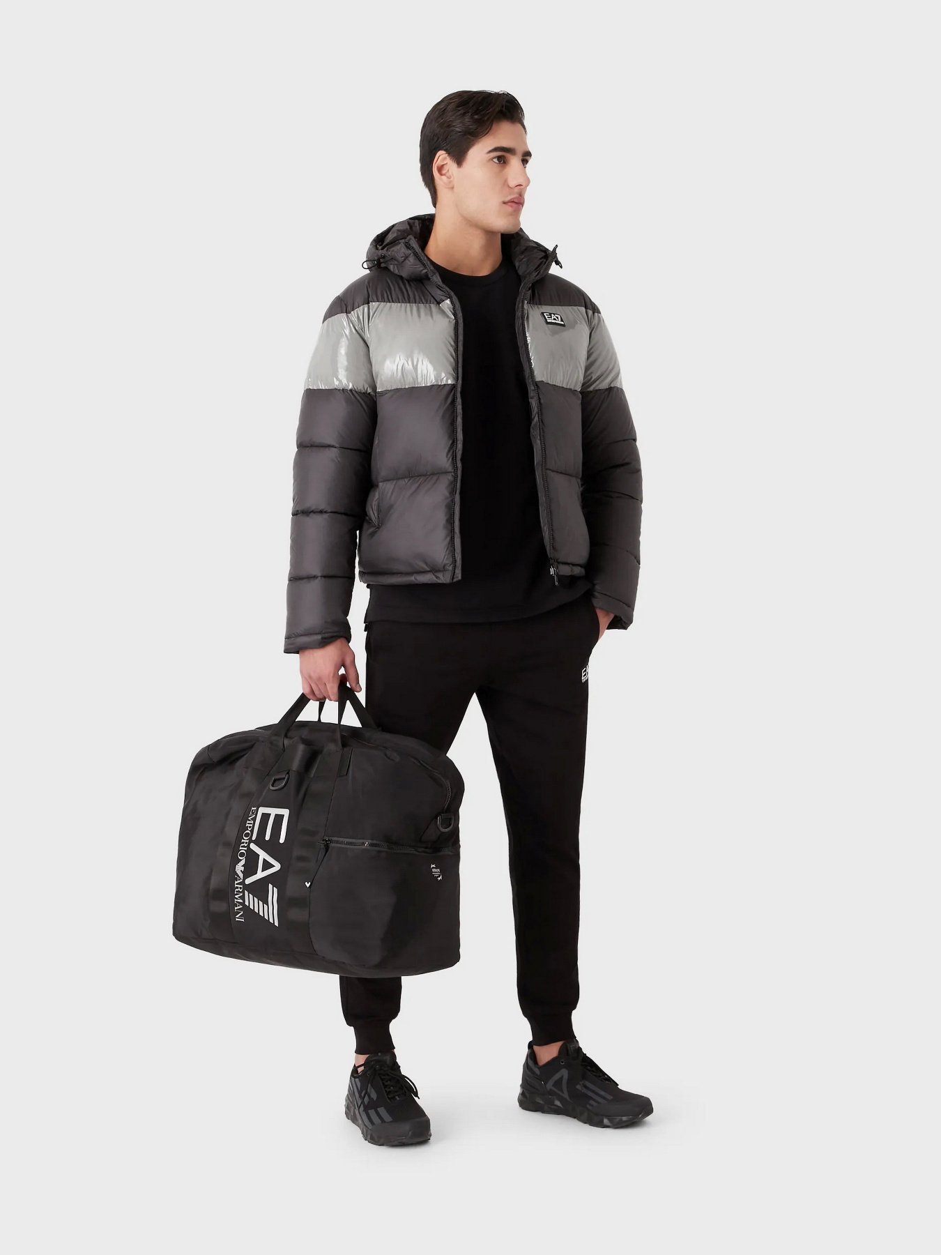 Зимняя куртка EA7 модель 6LPB10-PN5ZZ-1200 Фото