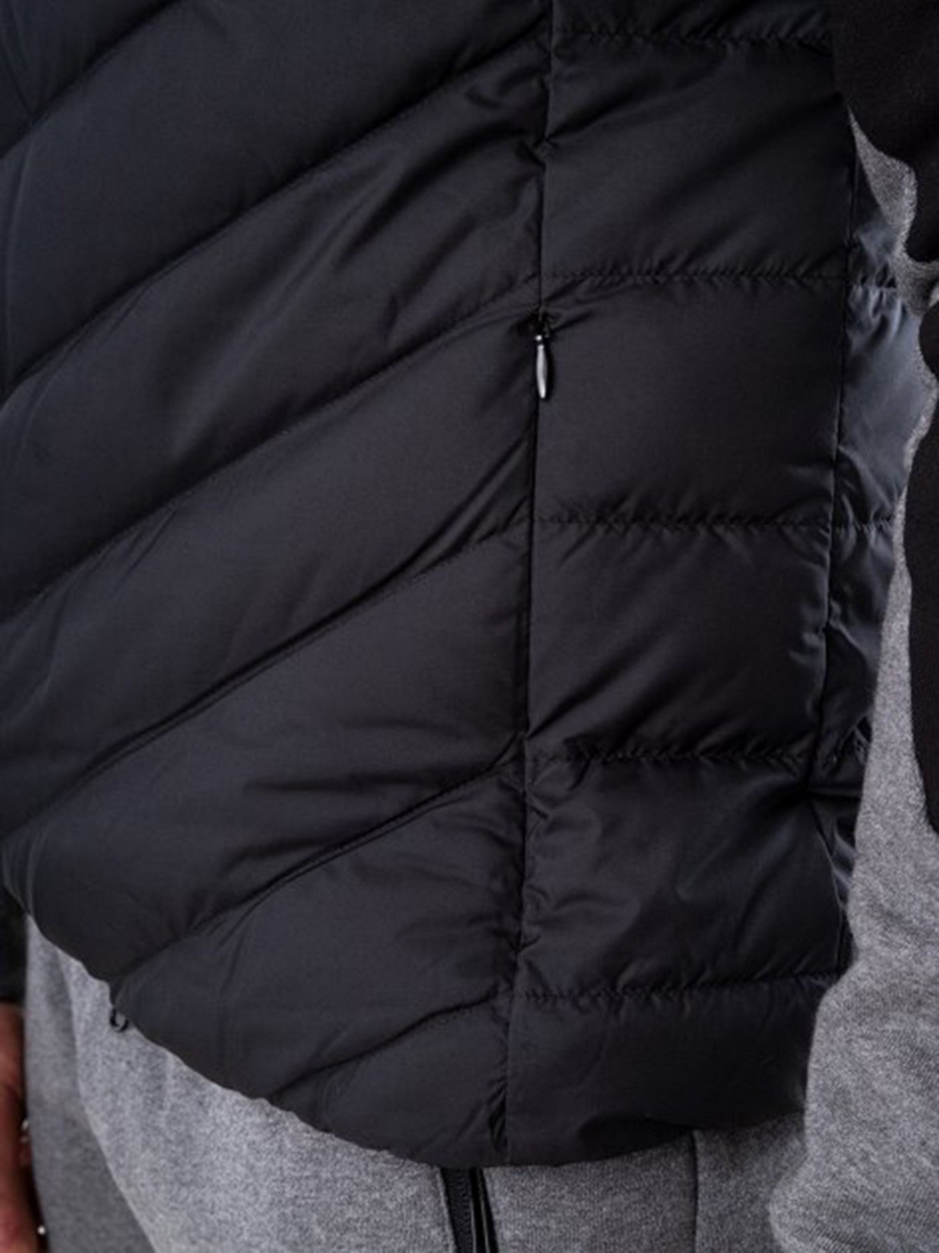 Утеплений жилет EA7 модель 8NPQ03-PNE1Z-1200 Фото