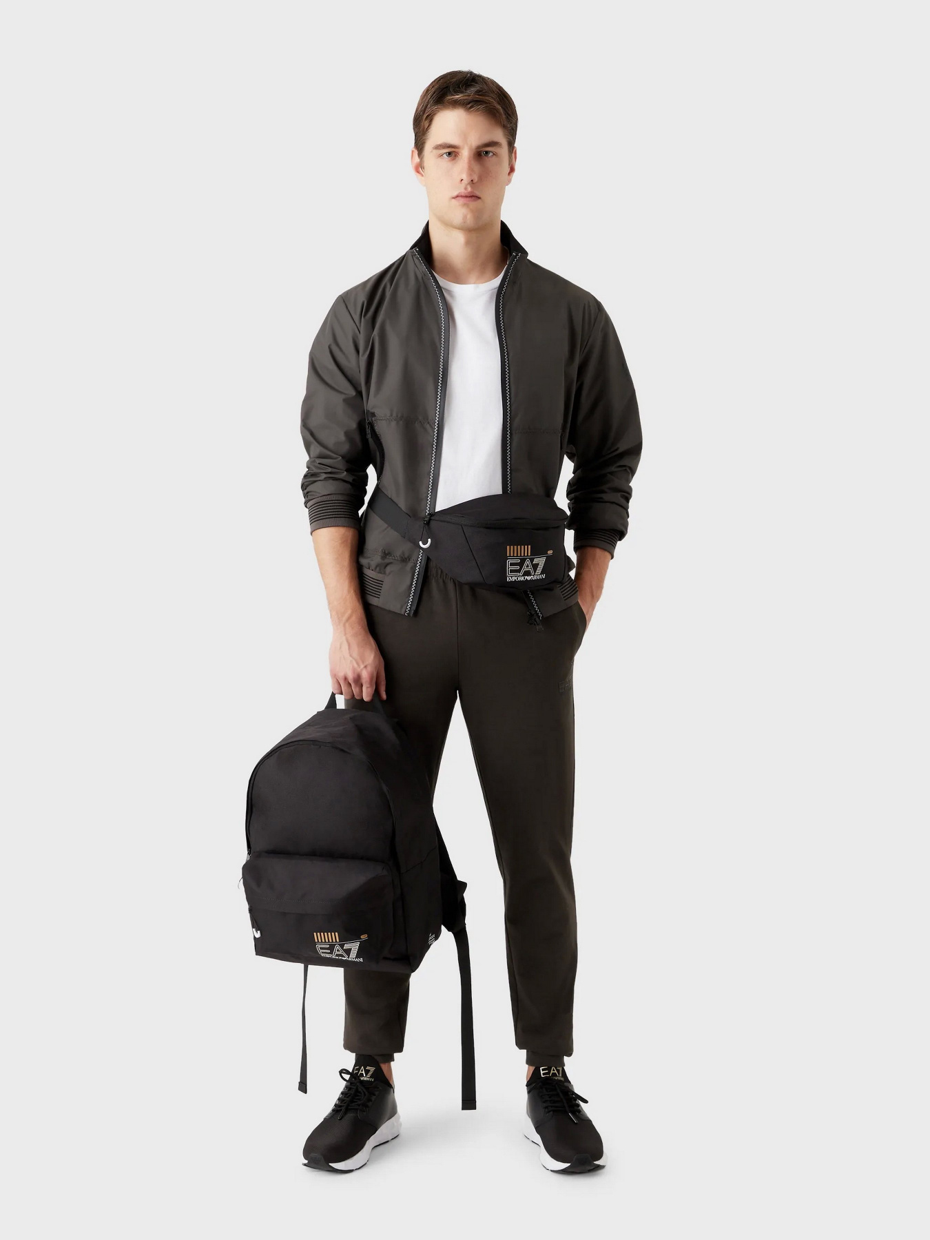 Демисезонная куртка EA7 модель 3RPB11-PN27Z-1997 Демисезонная куртка EA7 модель 3RPB11-PN27Z-1997 Фото