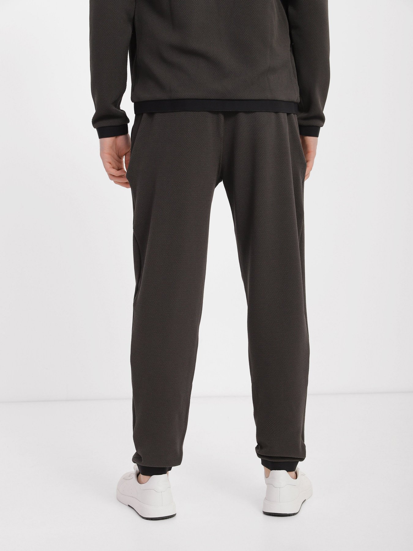 Спортивні штани EA7 Gold Label модель 3RPP69-PJG1Z-1997 Фото