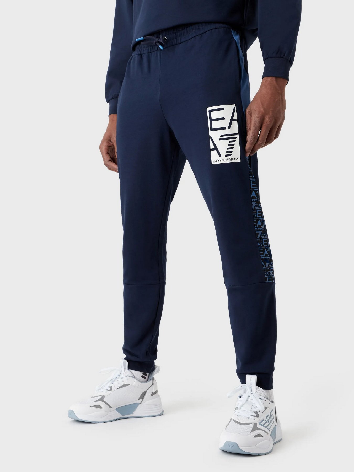Штани спортивні EA7 Graphic Series модель 3RPP65-PJ05Z-1554 Фото