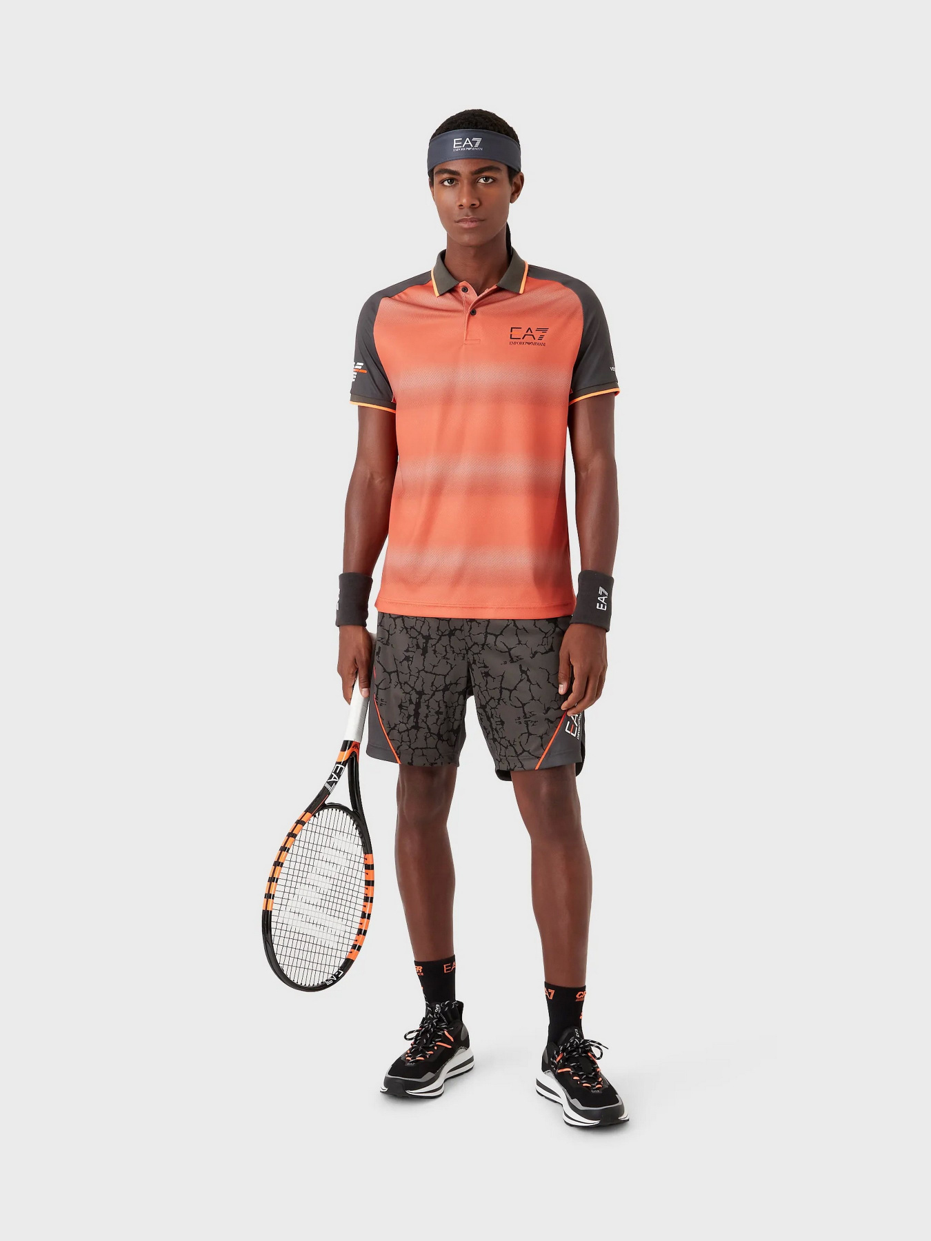 Спортивні шорти EA7 Tennis Pro модель 3RPS08-PJPCZ-1997 Фото