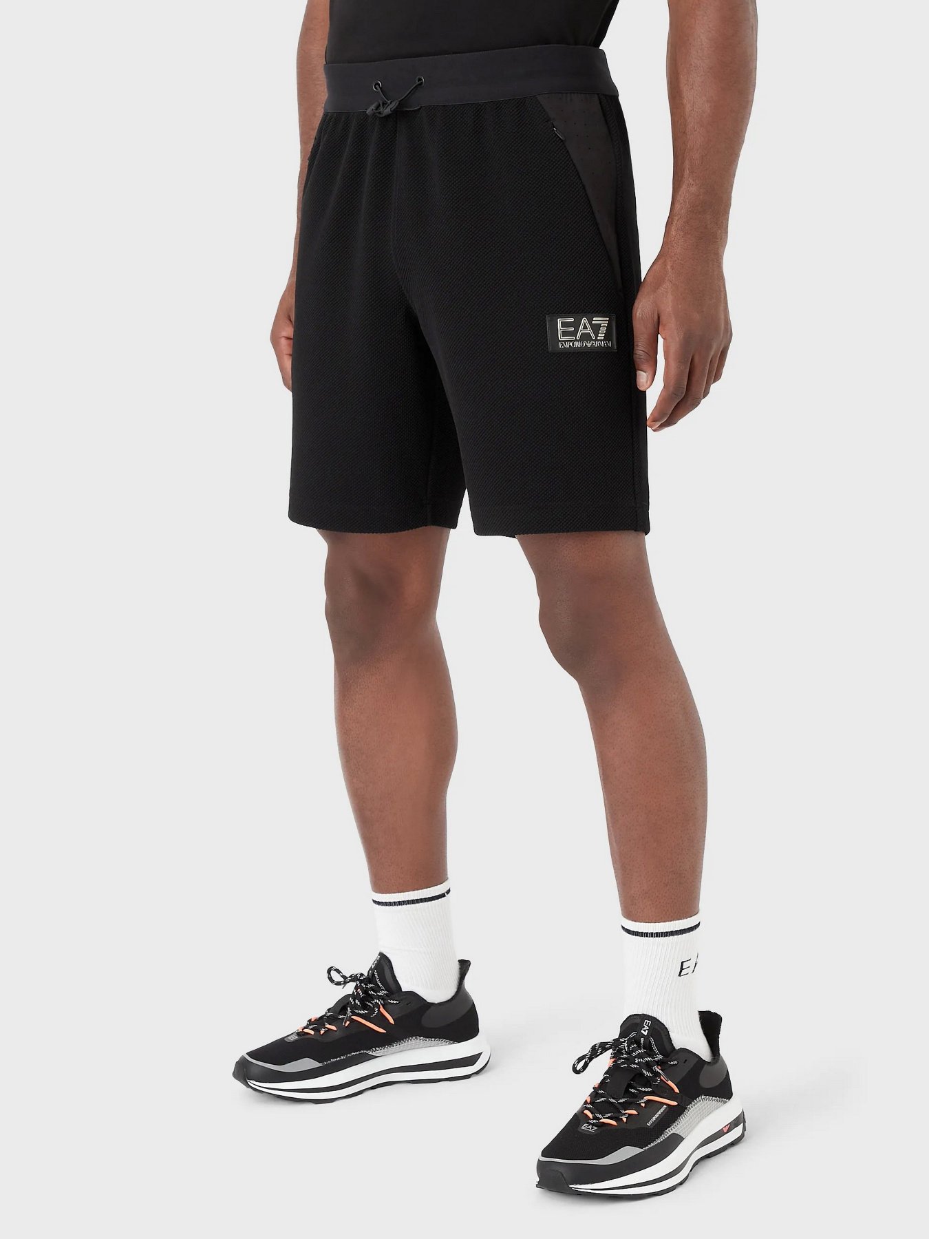 Повсякденні шорти EA7 Gold Label модель 3RPS66-PJG1Z-1200 Фото