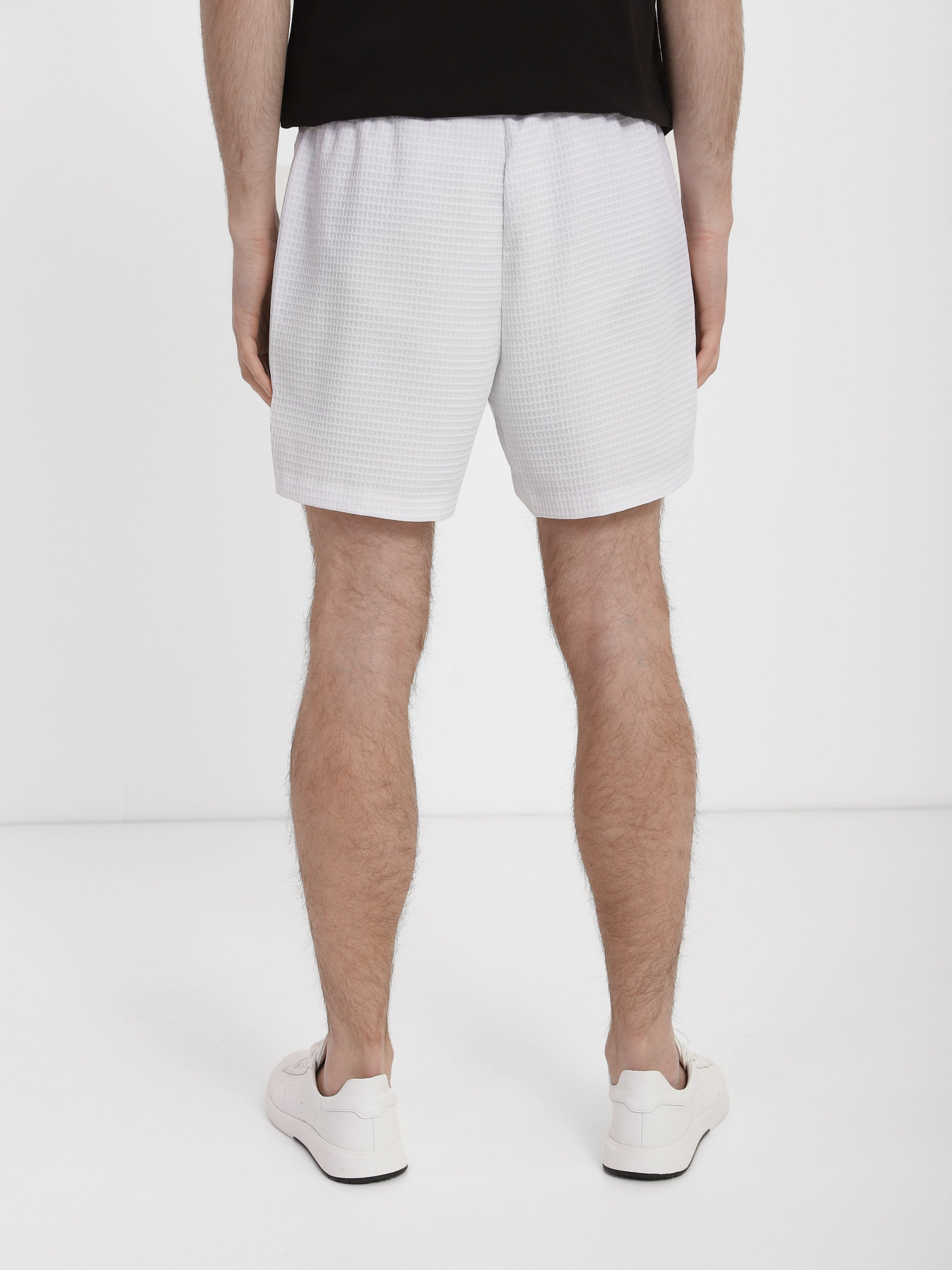 Повседневные шорты EA7 Tennis Club модель 3RPS70-PN6ZZ-1100 Фото