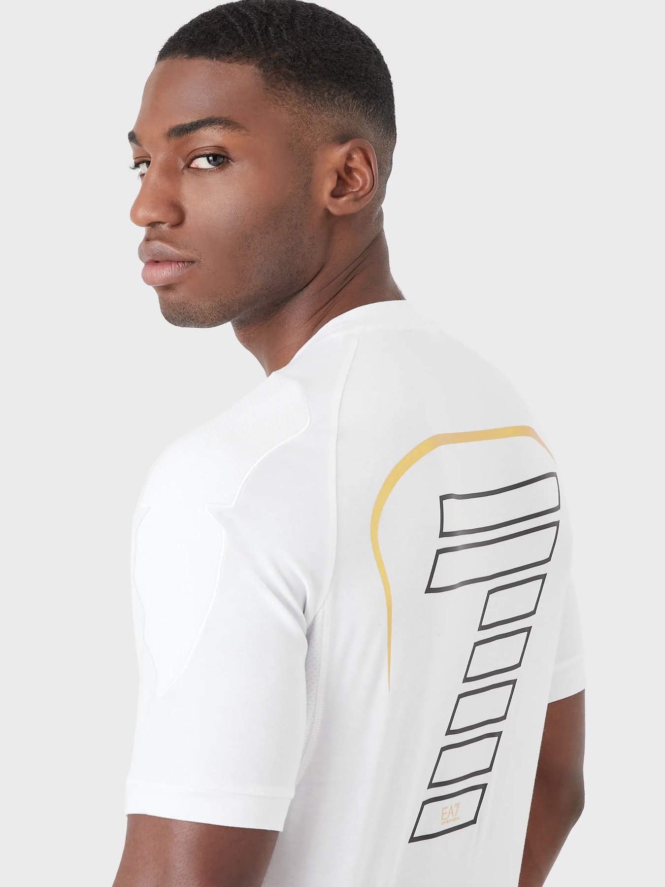 Футболка EA7 Soccer модель 3RPT40-PJL2Z-1100 Фото