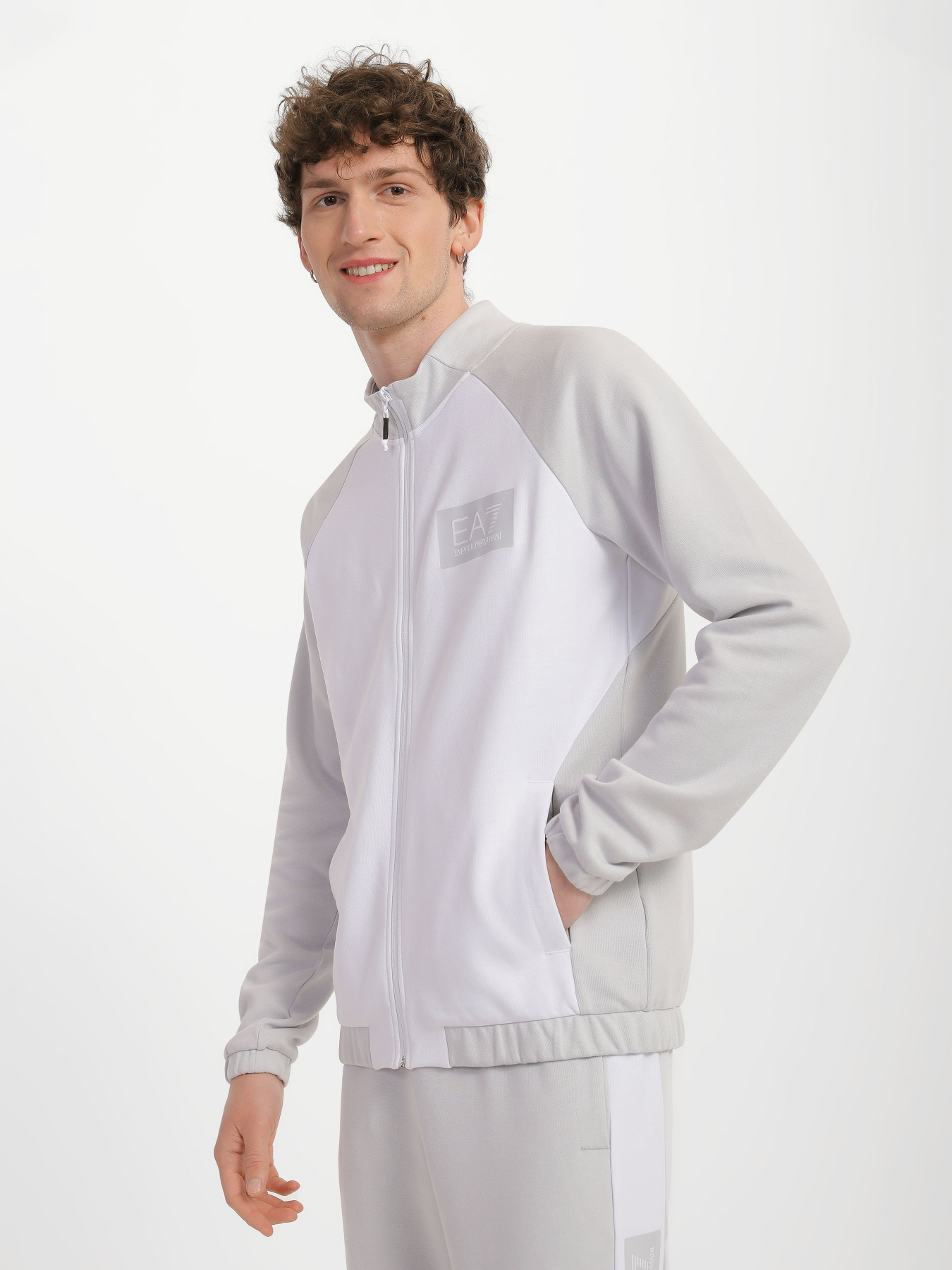 Спортивний костюм EA7 Tonal Block модель 3RPV56-PJF3Z-1941 Спортивний костюм EA7 Tonal Block модель 3RPV56-PJF3Z-1941 Фото